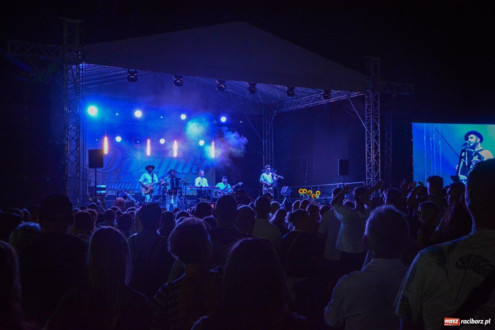 Zdjęcie w galerii na portalu naszraciborz.pl: Dożynki gminy Krzyżanowice: Góralska kapela Baciary na starcie świętowania w Bolesławiu [FOTO i WIDEO] wiadomości z regionu