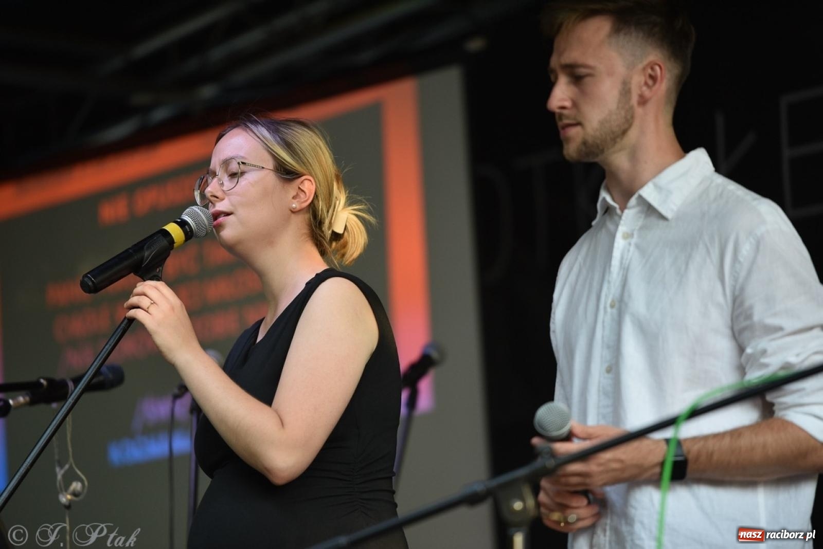 Zdjęcie w galerii na portalu naszraciborz.pl: XXXIII Raciborski Festiwal Spotkałem Pana [FOTO i WIDEO] wiadomości z regionu