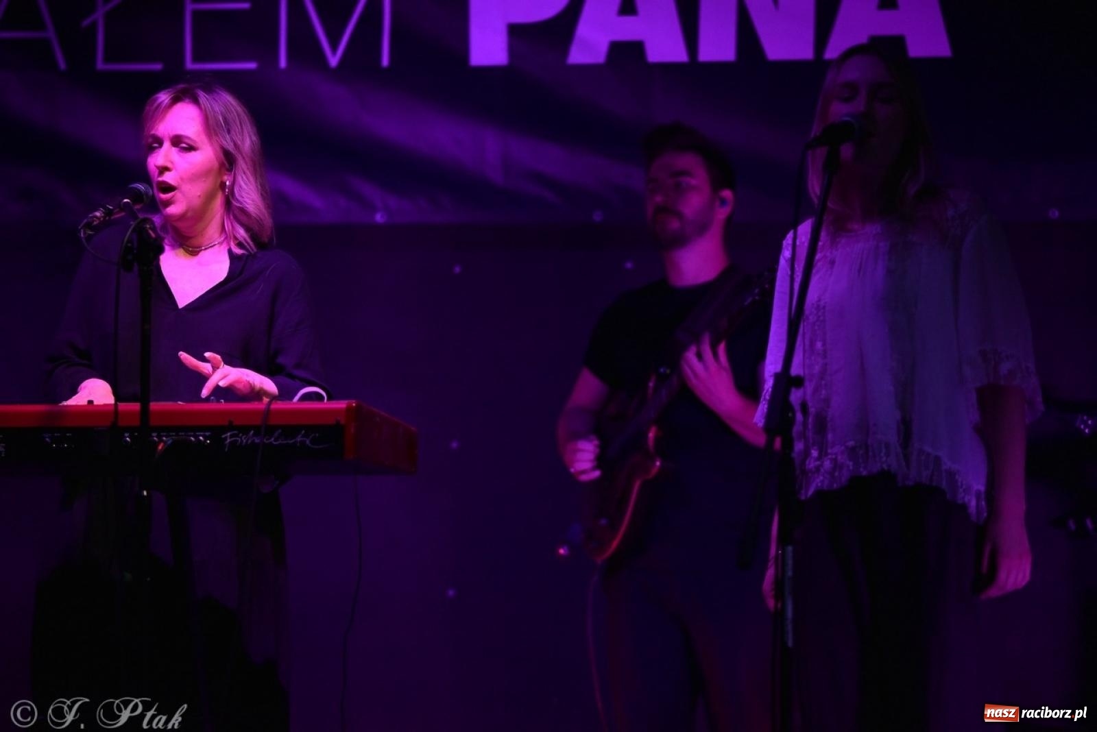 Zdjęcie w galerii na portalu naszraciborz.pl: XXXIII Raciborski Festiwal Spotkałem Pana [FOTO i WIDEO] wiadomości z regionu