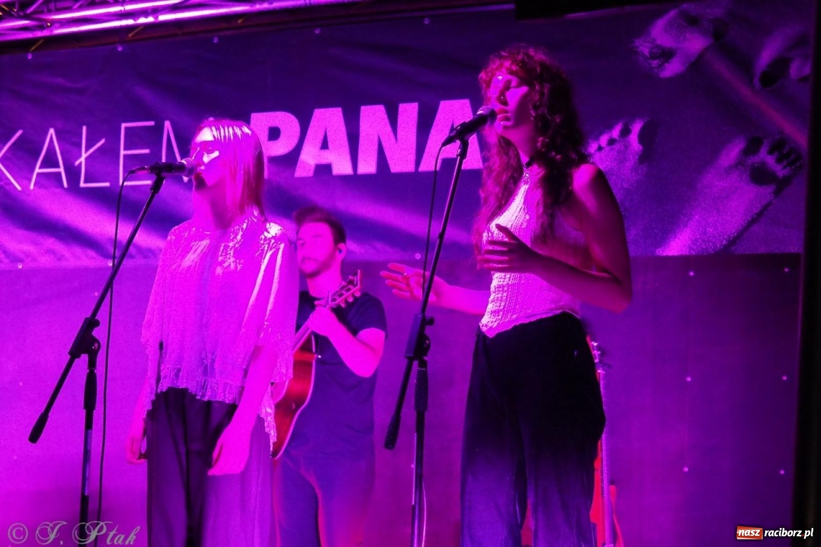 Zdjęcie w galerii na portalu naszraciborz.pl: XXXIII Raciborski Festiwal Spotkałem Pana [FOTO i WIDEO] wiadomości z regionu