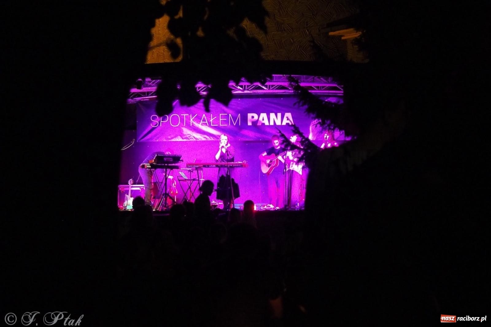 Zdjęcie w galerii na portalu naszraciborz.pl: XXXIII Raciborski Festiwal Spotkałem Pana [FOTO i WIDEO] wiadomości z regionu