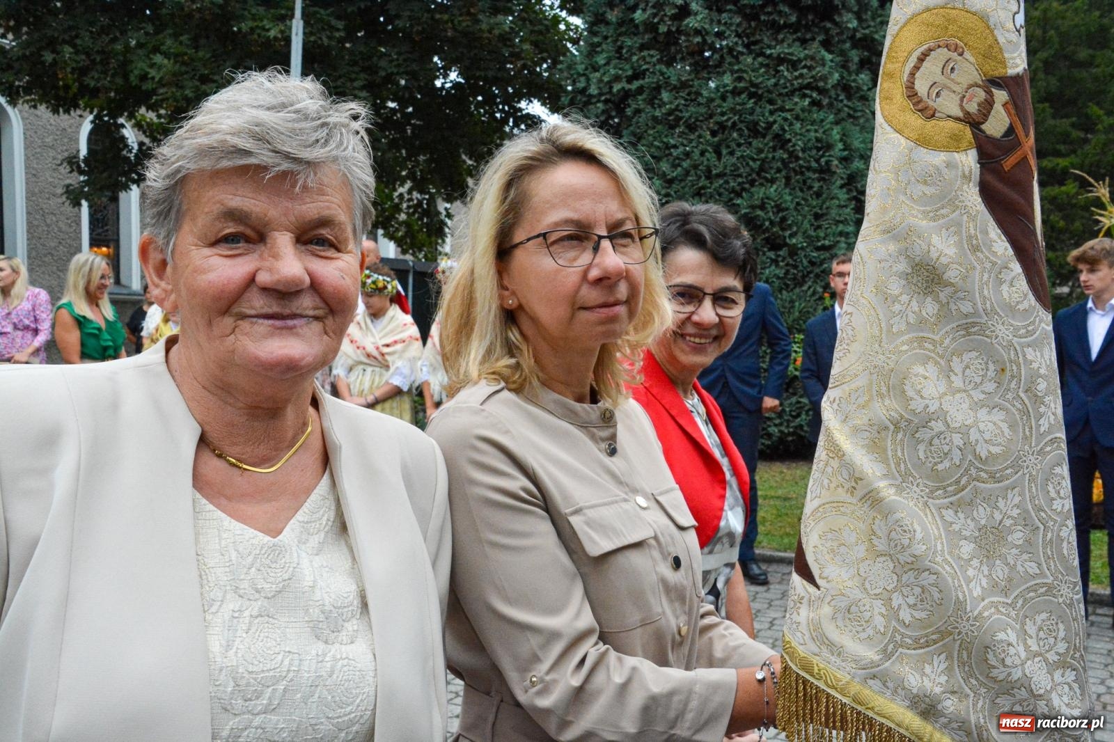 Zdjęcie w galerii na portalu naszraciborz.pl: Dożynki w parafii pw. św. Paschalisa w Raciborzu Płoni [FOTO i WIDEO] wiadomości z regionu