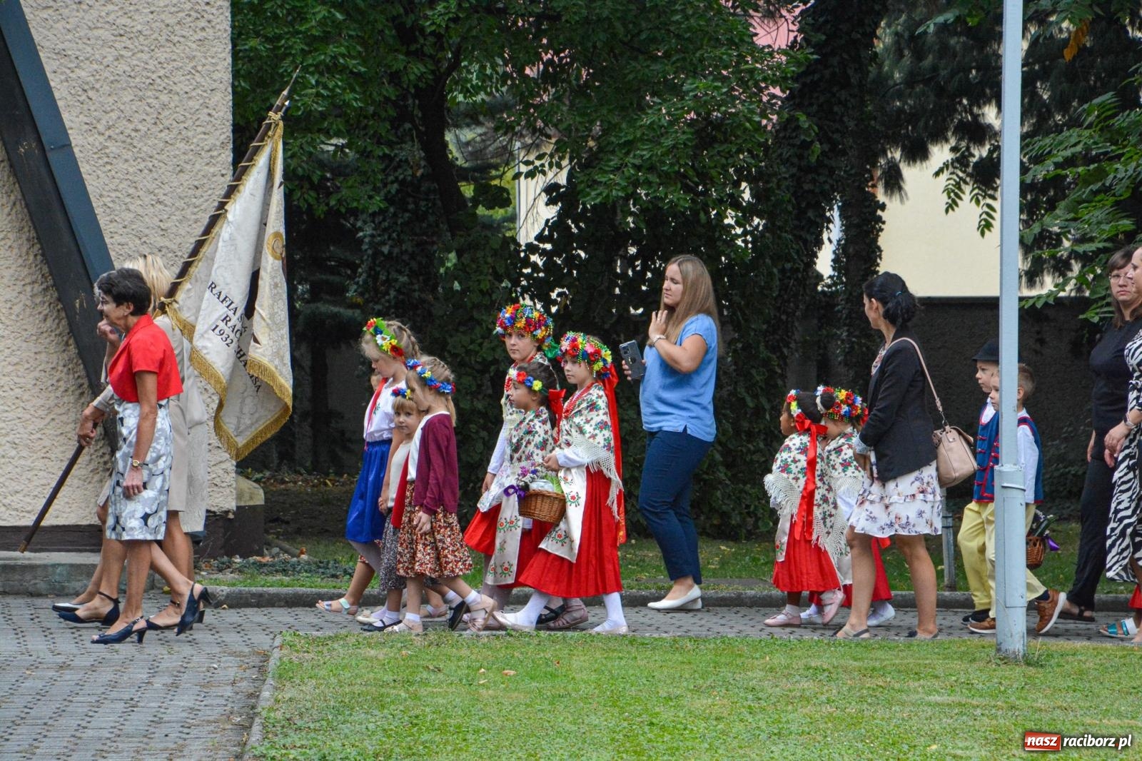 Zdjęcie w galerii na portalu naszraciborz.pl: Dożynki w parafii pw. św. Paschalisa w Raciborzu Płoni [FOTO i WIDEO] wiadomości z regionu