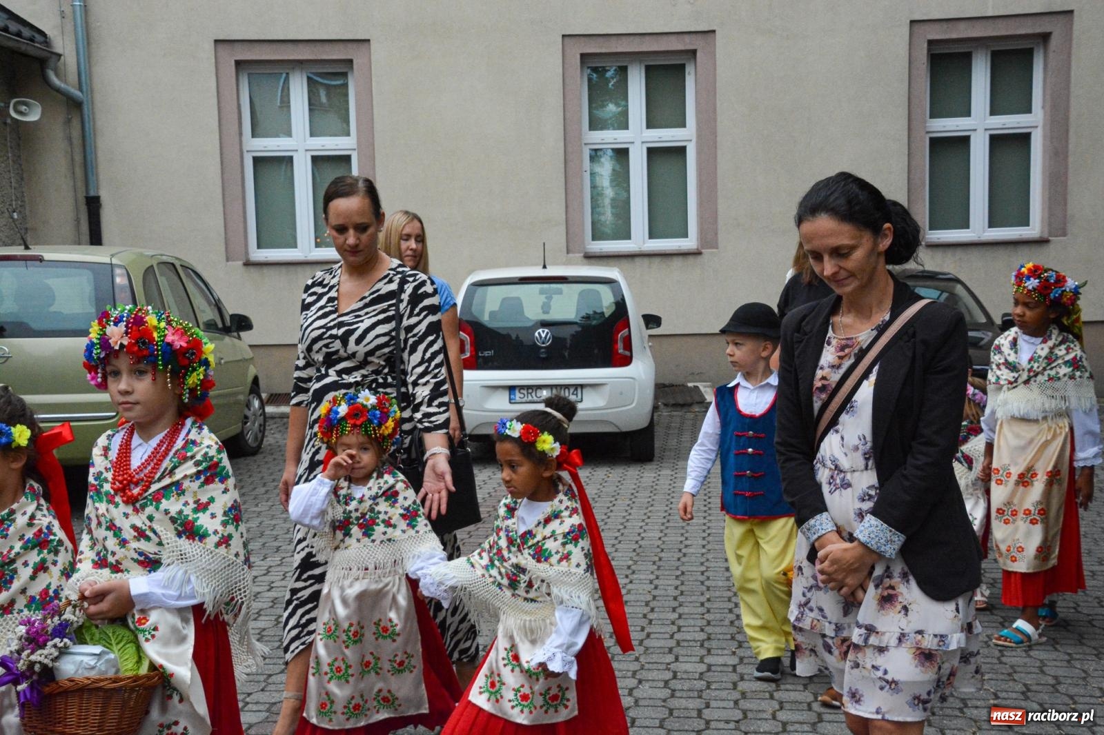 Zdjęcie w galerii na portalu naszraciborz.pl: Dożynki w parafii pw. św. Paschalisa w Raciborzu Płoni [FOTO i WIDEO] wiadomości z regionu