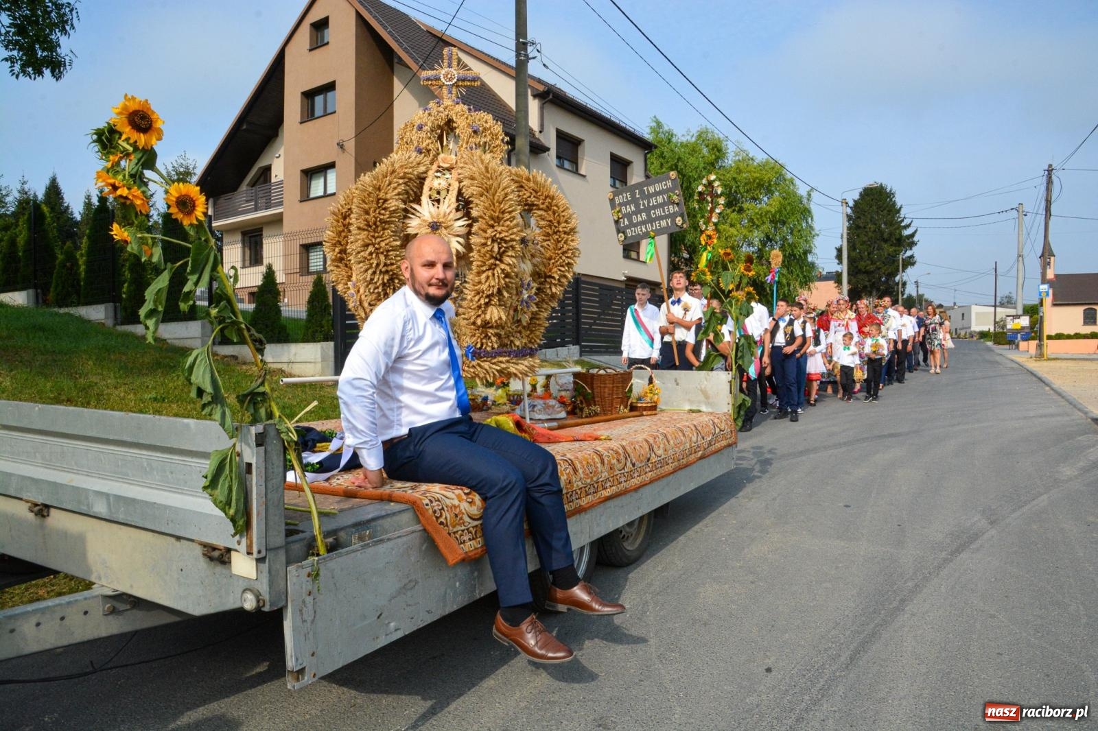 Zdjęcie w galerii na portalu naszraciborz.pl: Dożynki w parafii Łubowice. Gospodarzem Ligota Książęca wiadomości z regionu
