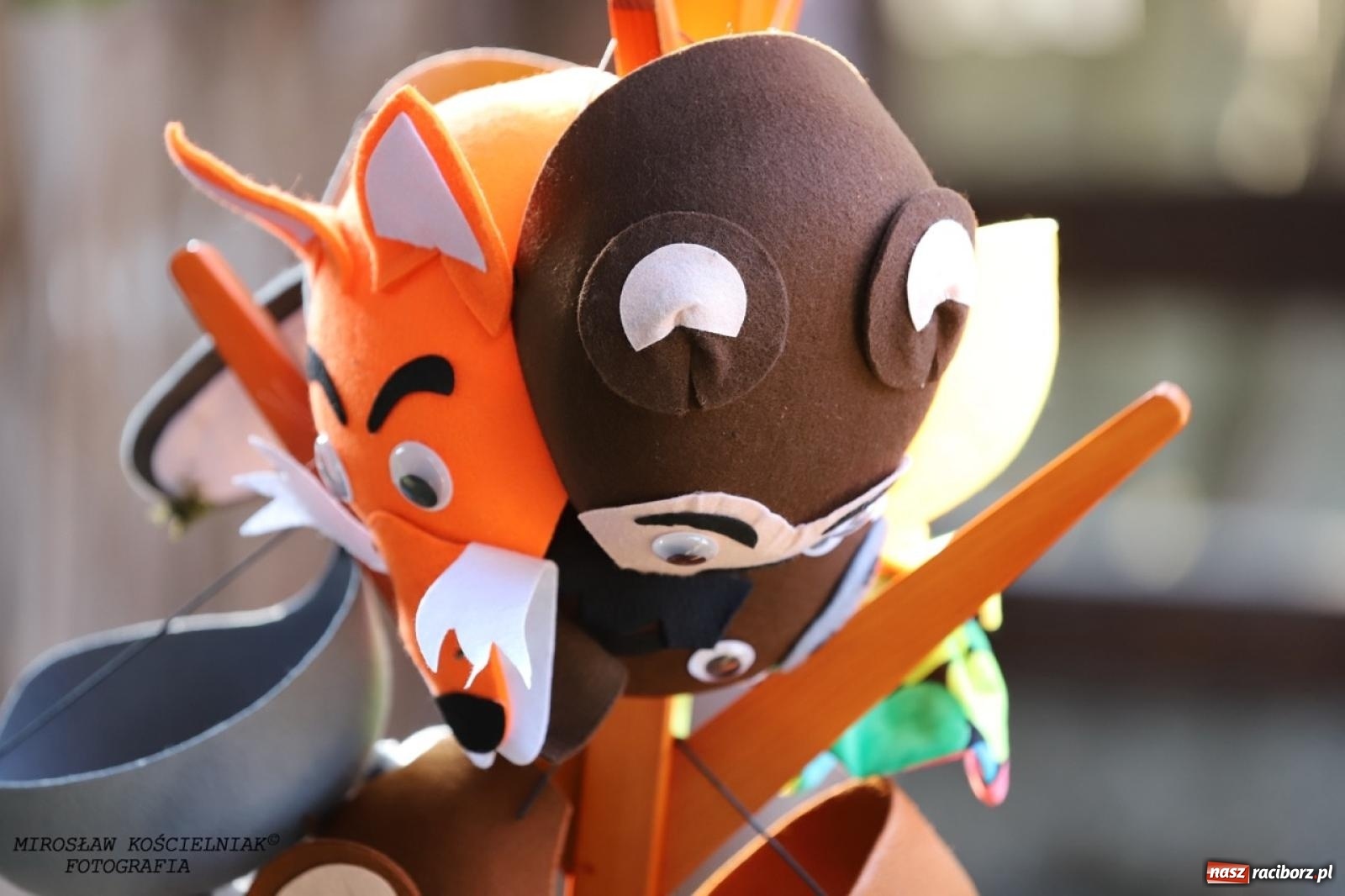 Zdjęcie w galerii na portalu naszraciborz.pl: Kolorowa podróż do świata Pani Kleksowej – relacja z przedstawienia w Ogrodzie Strzechy wiadomości z regionu