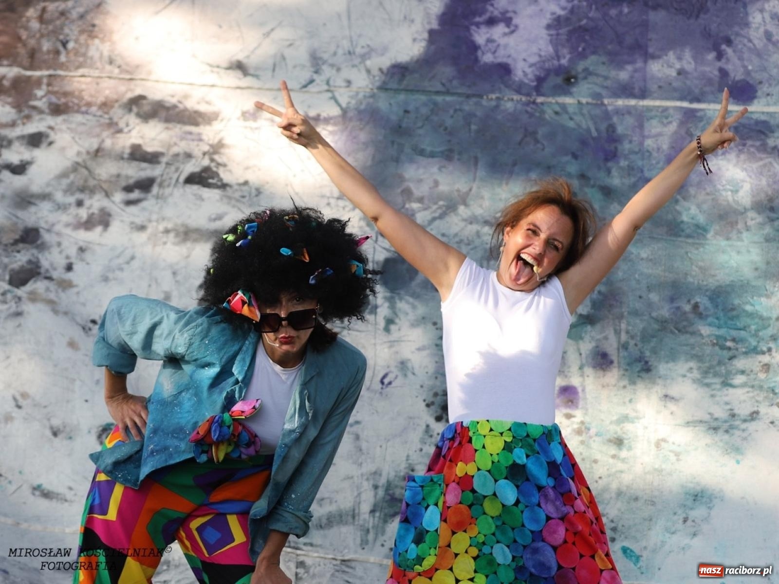 Zdjęcie w galerii na portalu naszraciborz.pl: Kolorowa podróż do świata Pani Kleksowej – relacja z przedstawienia w Ogrodzie Strzechy wiadomości z regionu