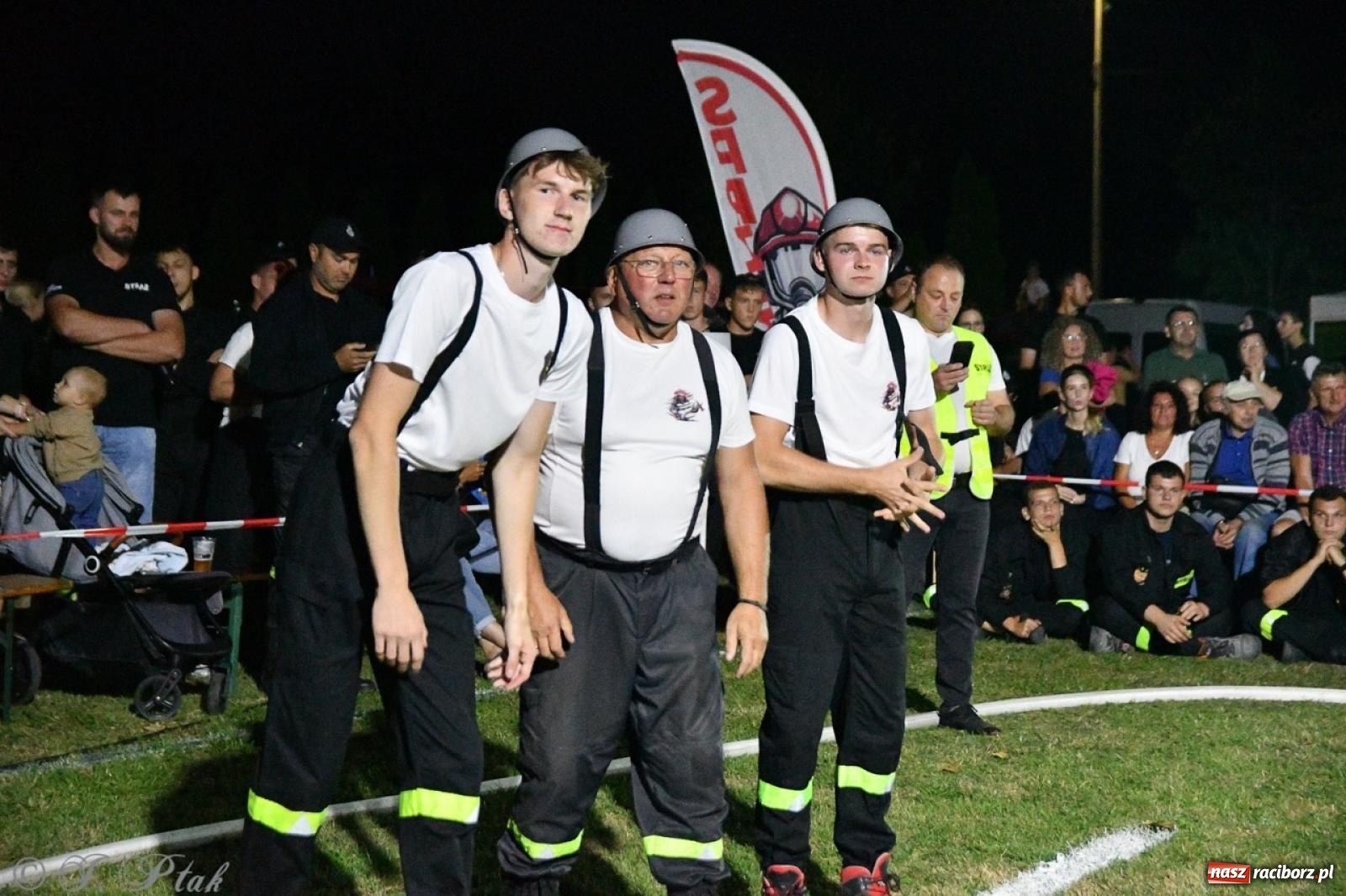Zdjęcie w galerii na portalu naszraciborz.pl: Kosmiczny wynik OSP Krzanowice na Samborowickim Armagedonie [FOTO i WIDEO] wiadomości z regionu