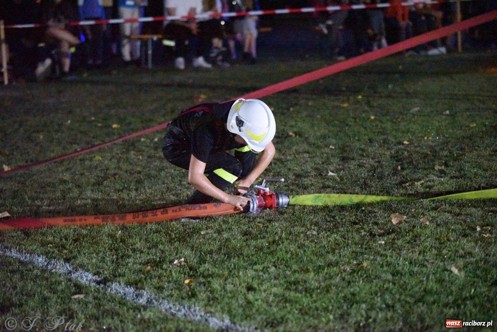 Zdjęcie w galerii na portalu naszraciborz.pl: Kosmiczny wynik OSP Krzanowice na Samborowickim Armagedonie [FOTO i WIDEO] wiadomości z regionu