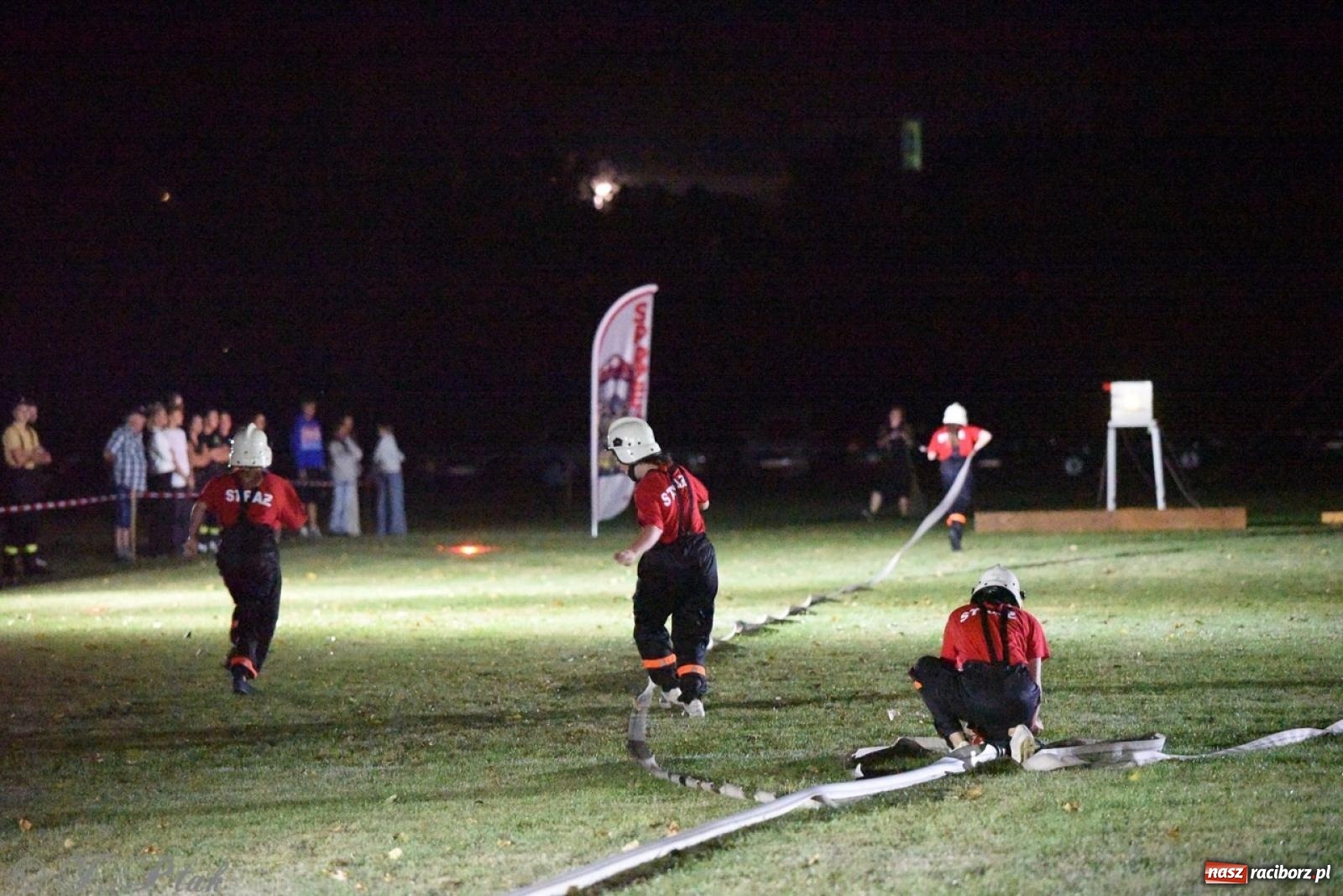Zdjęcie w galerii na portalu naszraciborz.pl: Kosmiczny wynik OSP Krzanowice na Samborowickim Armagedonie [FOTO i WIDEO] wiadomości z regionu