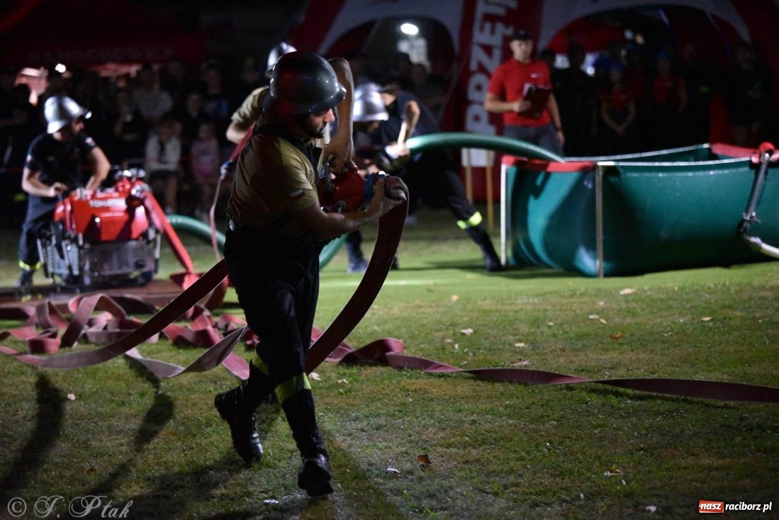 Zdjęcie w galerii na portalu naszraciborz.pl: Kosmiczny wynik OSP Krzanowice na Samborowickim Armagedonie [FOTO i WIDEO] wiadomości z regionu