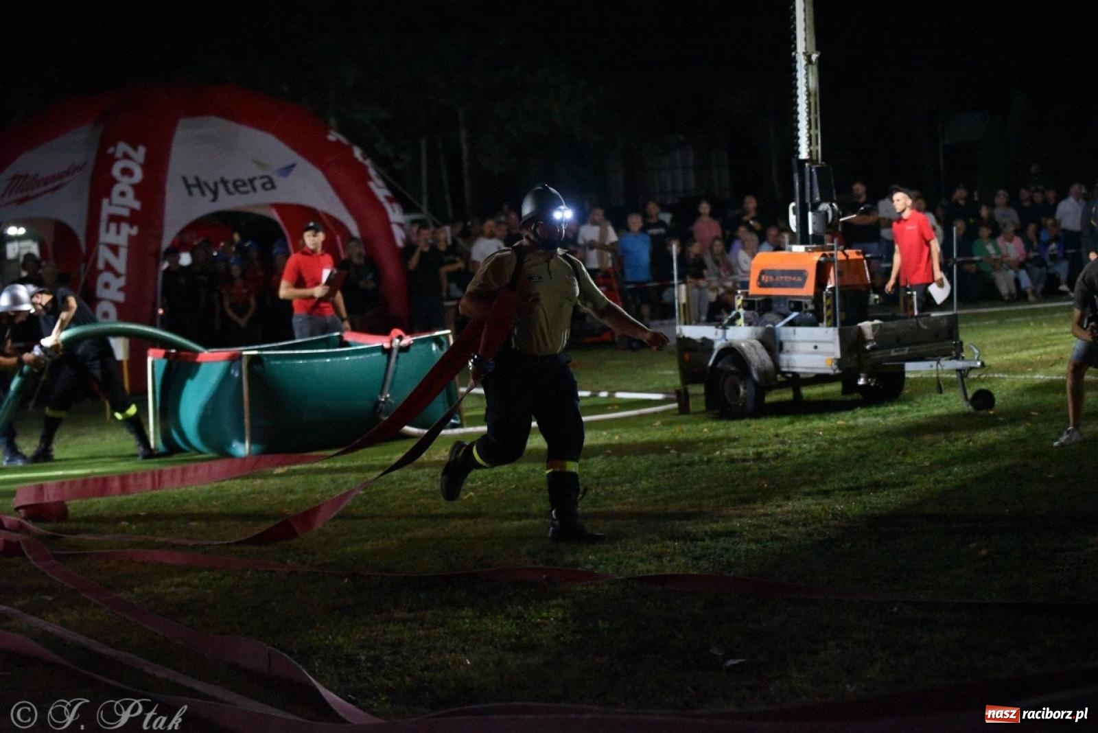Zdjęcie w galerii na portalu naszraciborz.pl: Kosmiczny wynik OSP Krzanowice na Samborowickim Armagedonie [FOTO i WIDEO] wiadomości z regionu