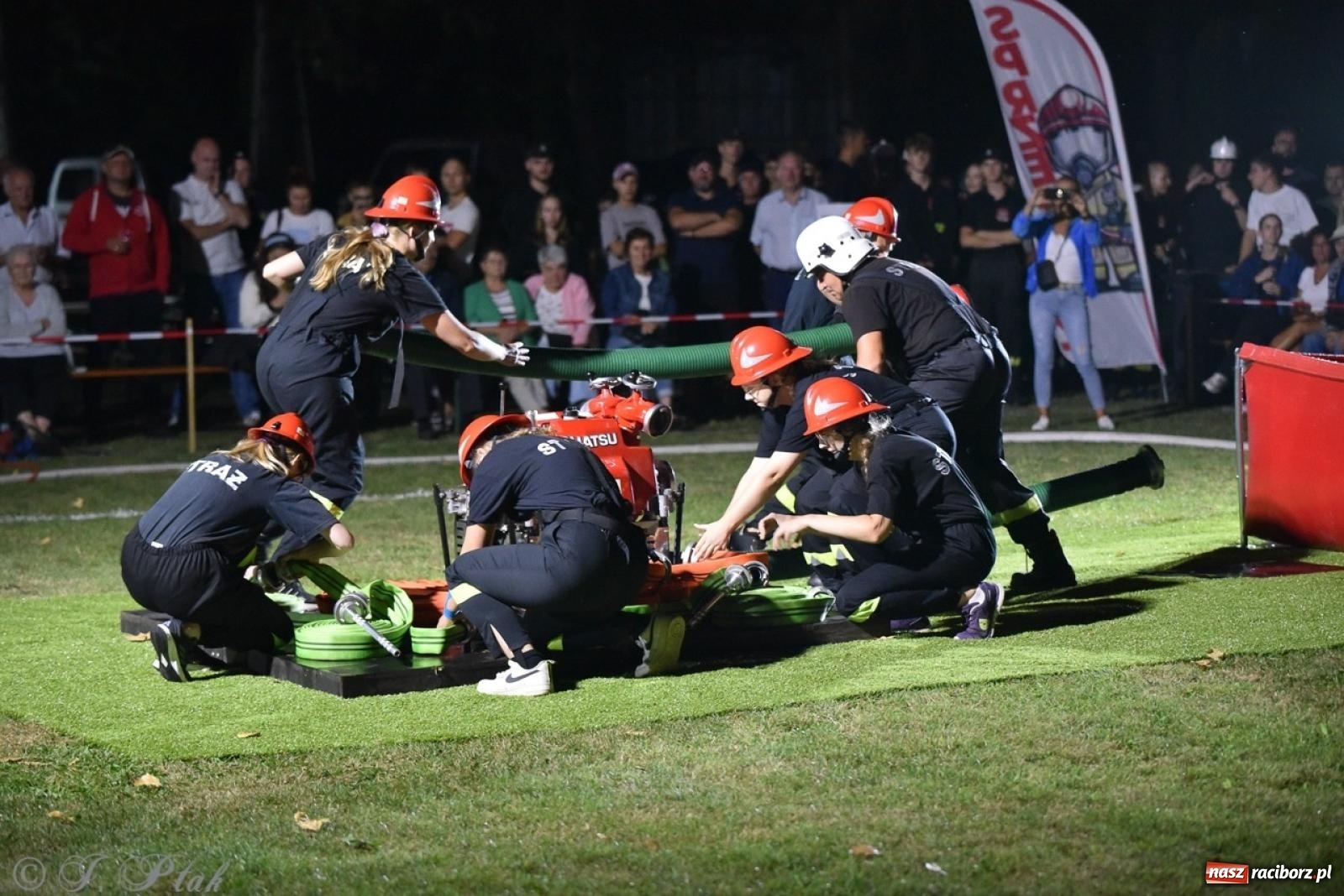 Zdjęcie w galerii na portalu naszraciborz.pl: Kosmiczny wynik OSP Krzanowice na Samborowickim Armagedonie [FOTO i WIDEO] wiadomości z regionu