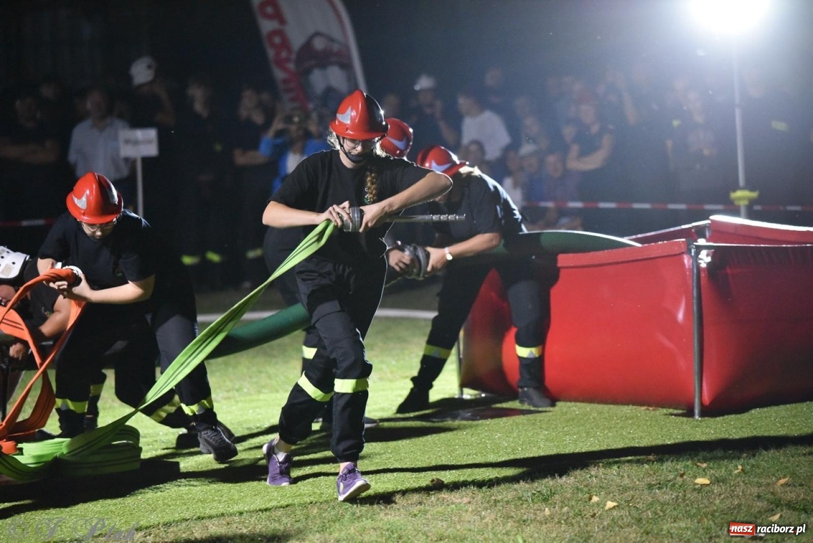 Zdjęcie w galerii na portalu naszraciborz.pl: Kosmiczny wynik OSP Krzanowice na Samborowickim Armagedonie [FOTO i WIDEO] wiadomości z regionu