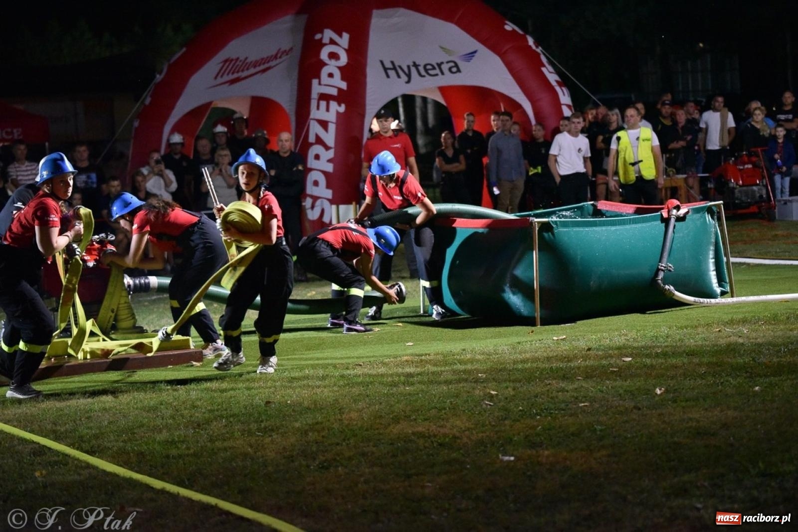 Zdjęcie w galerii na portalu naszraciborz.pl: Kosmiczny wynik OSP Krzanowice na Samborowickim Armagedonie [FOTO i WIDEO] wiadomości z regionu