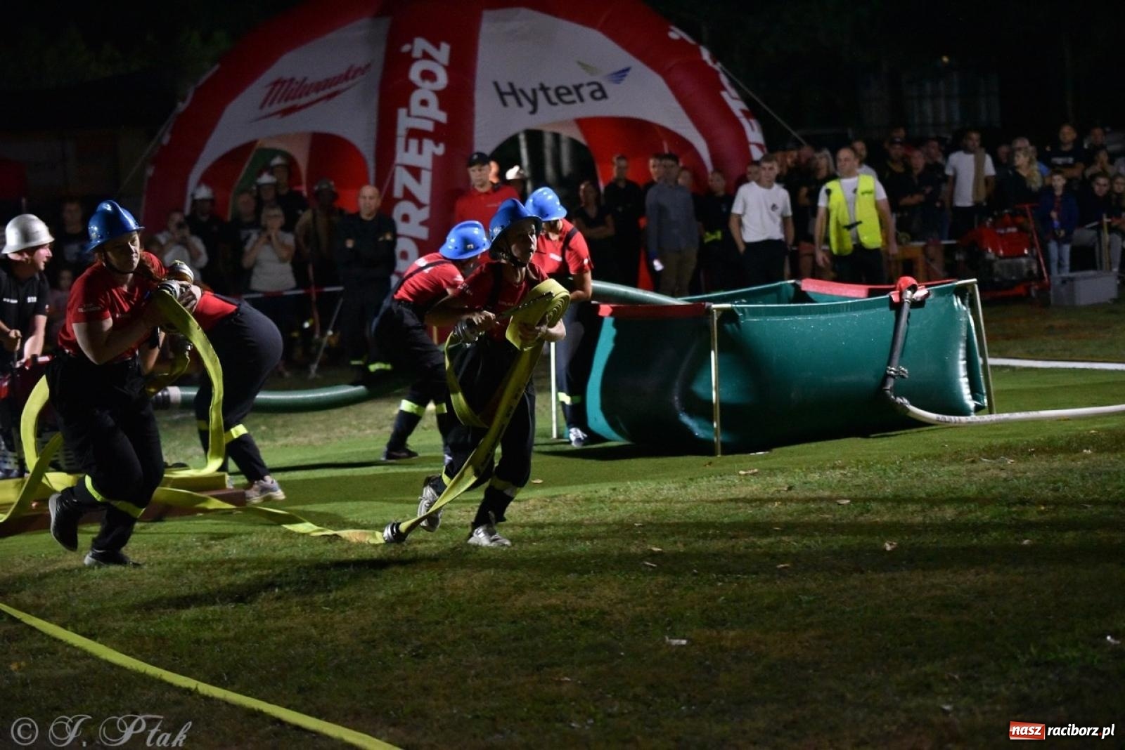 Zdjęcie w galerii na portalu naszraciborz.pl: Kosmiczny wynik OSP Krzanowice na Samborowickim Armagedonie [FOTO i WIDEO] wiadomości z regionu