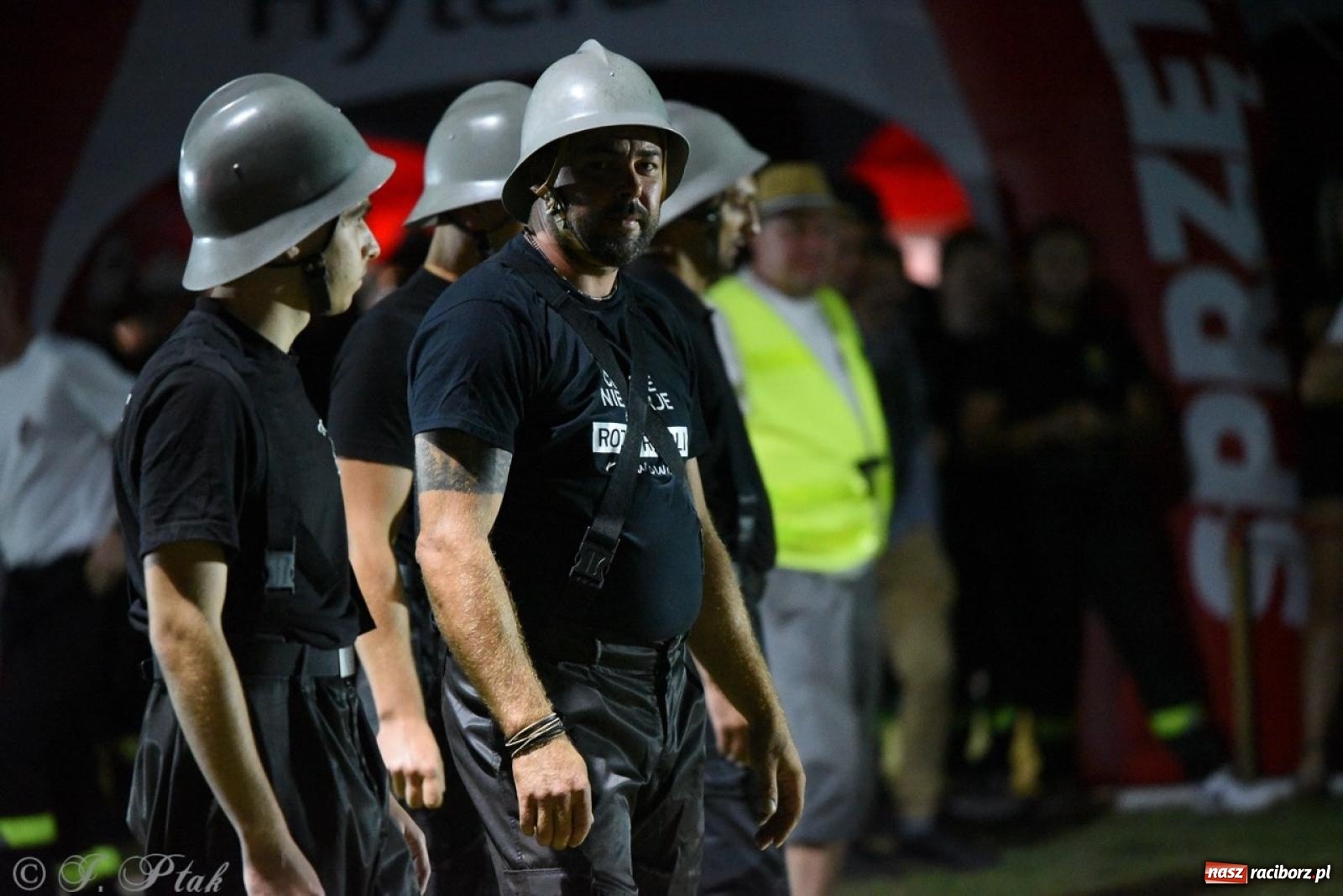Zdjęcie w galerii na portalu naszraciborz.pl: Kosmiczny wynik OSP Krzanowice na Samborowickim Armagedonie [FOTO i WIDEO] wiadomości z regionu