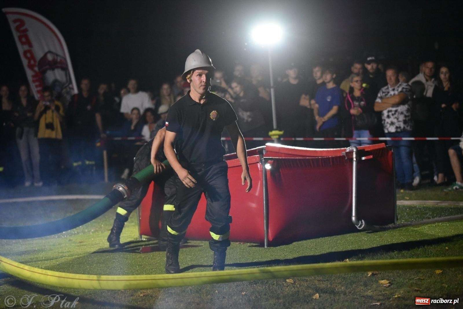 Zdjęcie w galerii na portalu naszraciborz.pl: Kosmiczny wynik OSP Krzanowice na Samborowickim Armagedonie [FOTO i WIDEO] wiadomości z regionu