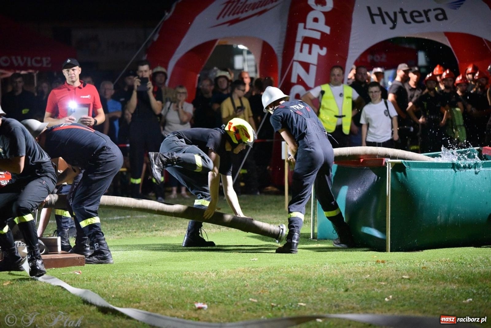 Zdjęcie w galerii na portalu naszraciborz.pl: Kosmiczny wynik OSP Krzanowice na Samborowickim Armagedonie [FOTO i WIDEO] wiadomości z regionu