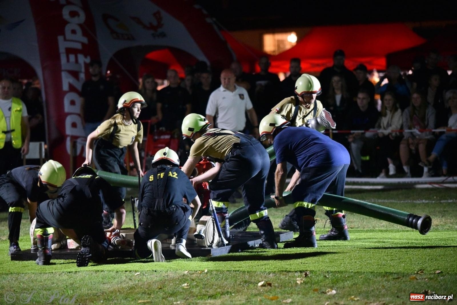 Zdjęcie w galerii na portalu naszraciborz.pl: Kosmiczny wynik OSP Krzanowice na Samborowickim Armagedonie [FOTO i WIDEO] wiadomości z regionu