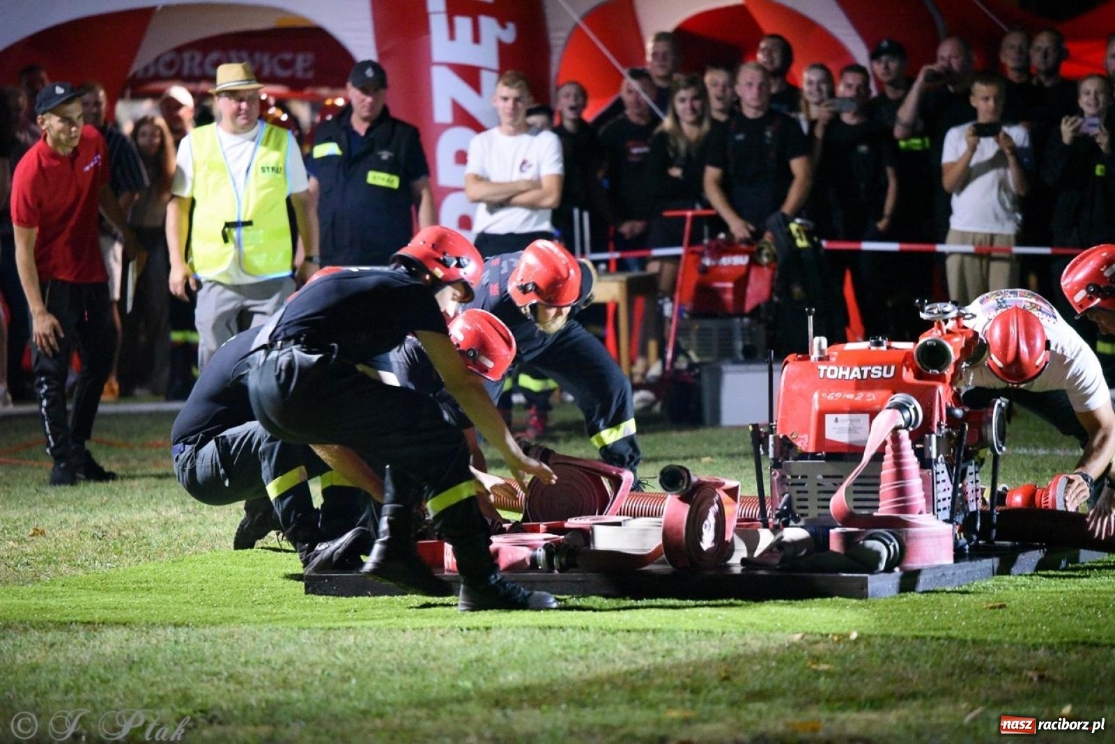 Zdjęcie w galerii na portalu naszraciborz.pl: Kosmiczny wynik OSP Krzanowice na Samborowickim Armagedonie [FOTO i WIDEO] wiadomości z regionu