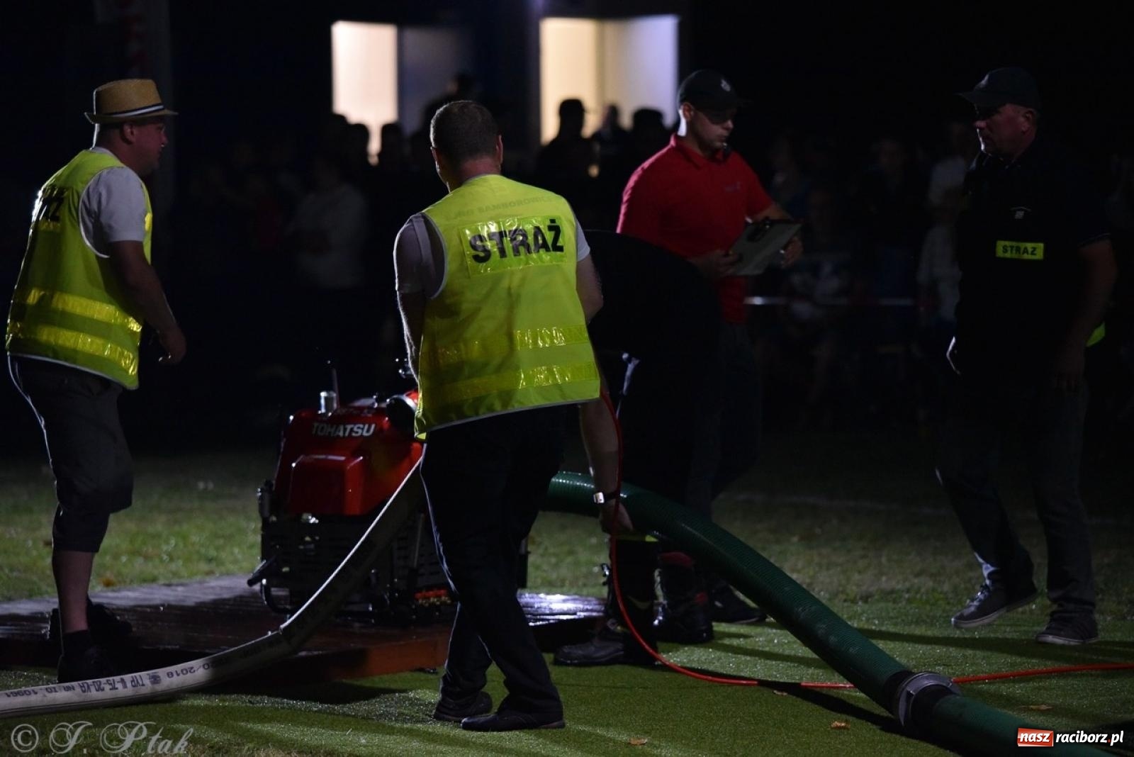 Zdjęcie w galerii na portalu naszraciborz.pl: Kosmiczny wynik OSP Krzanowice na Samborowickim Armagedonie [FOTO i WIDEO] wiadomości z regionu