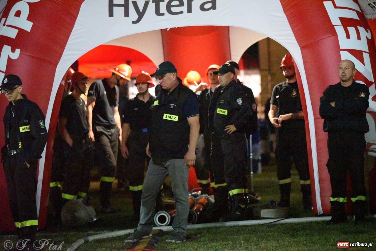 Zdjęcie w galerii na portalu naszraciborz.pl: Kosmiczny wynik OSP Krzanowice na Samborowickim Armagedonie [FOTO i WIDEO] wiadomości z regionu