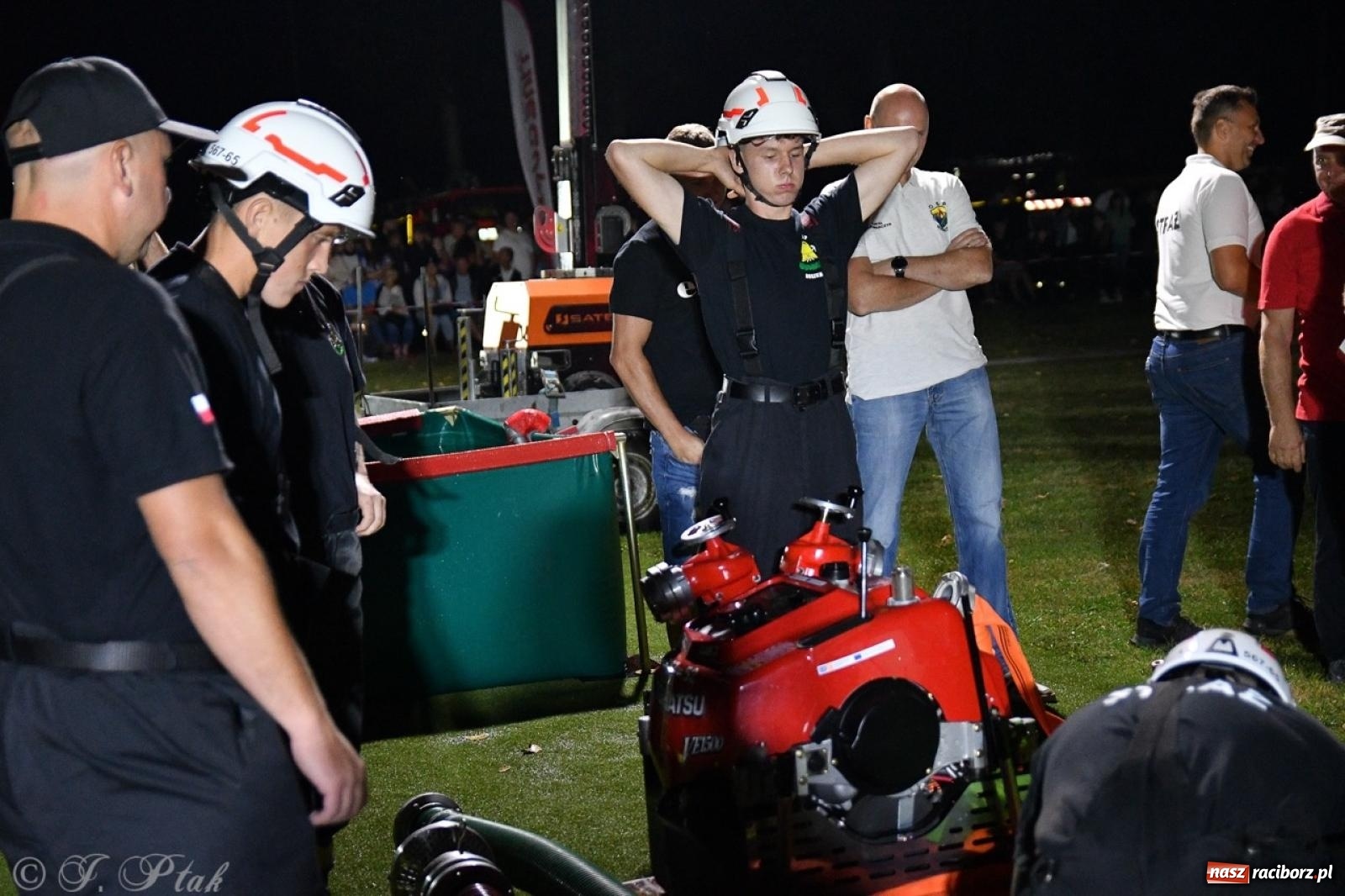 Zdjęcie w galerii na portalu naszraciborz.pl: Kosmiczny wynik OSP Krzanowice na Samborowickim Armagedonie [FOTO i WIDEO] wiadomości z regionu