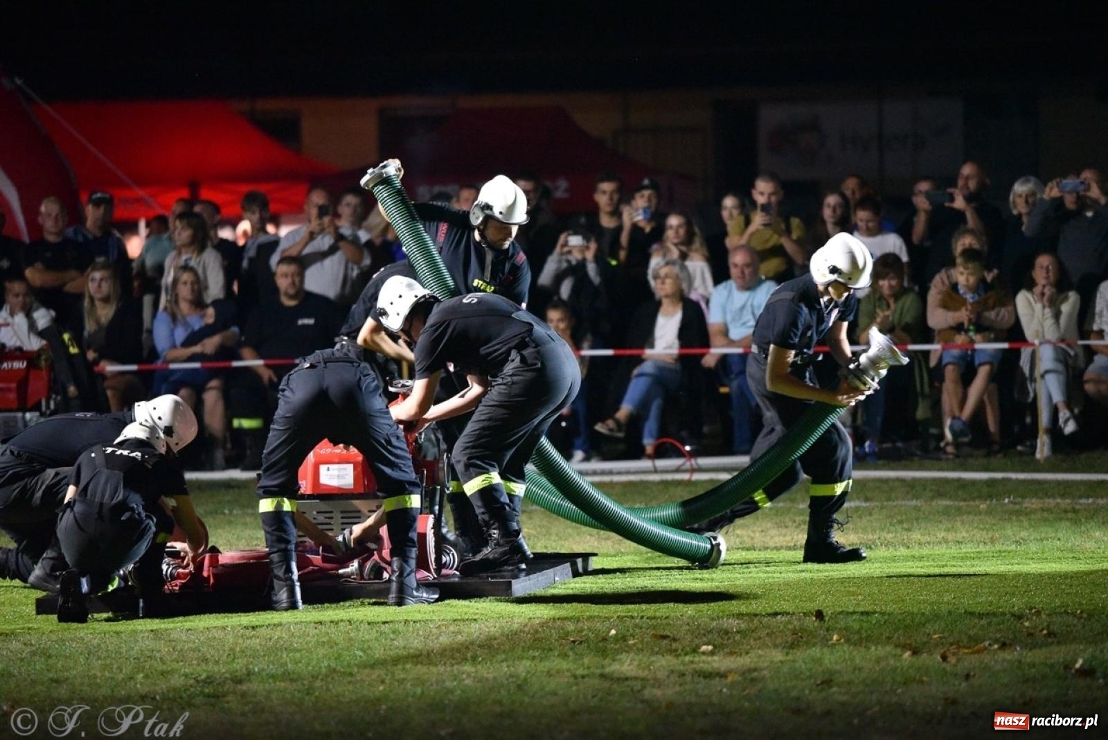 Zdjęcie w galerii na portalu naszraciborz.pl: Kosmiczny wynik OSP Krzanowice na Samborowickim Armagedonie [FOTO i WIDEO] wiadomości z regionu
