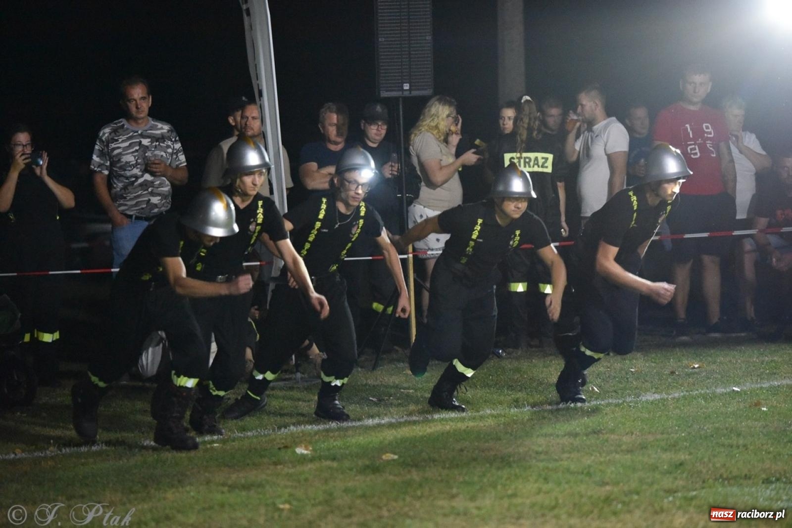 Zdjęcie w galerii na portalu naszraciborz.pl: Kosmiczny wynik OSP Krzanowice na Samborowickim Armagedonie [FOTO i WIDEO] wiadomości z regionu