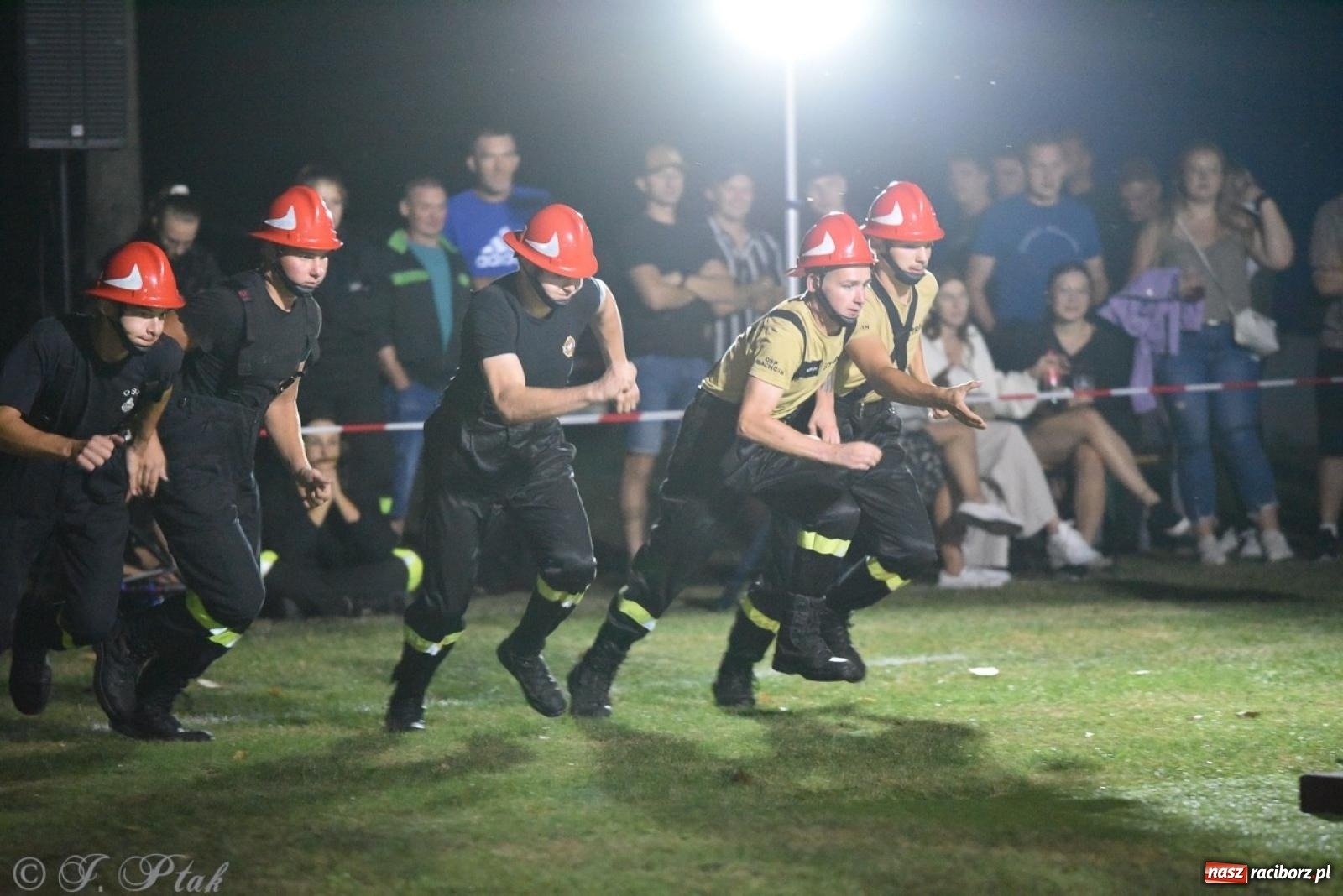 Zdjęcie w galerii na portalu naszraciborz.pl: Kosmiczny wynik OSP Krzanowice na Samborowickim Armagedonie [FOTO i WIDEO] wiadomości z regionu