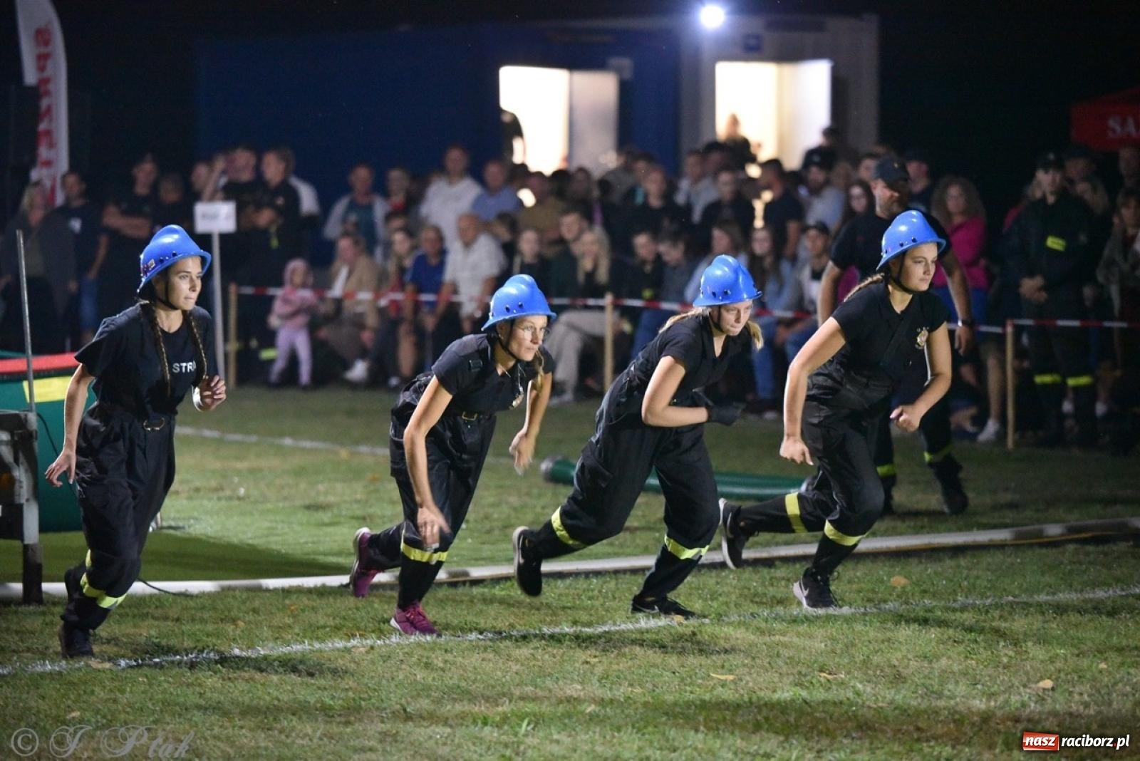 Zdjęcie w galerii na portalu naszraciborz.pl: Kosmiczny wynik OSP Krzanowice na Samborowickim Armagedonie [FOTO i WIDEO] wiadomości z regionu