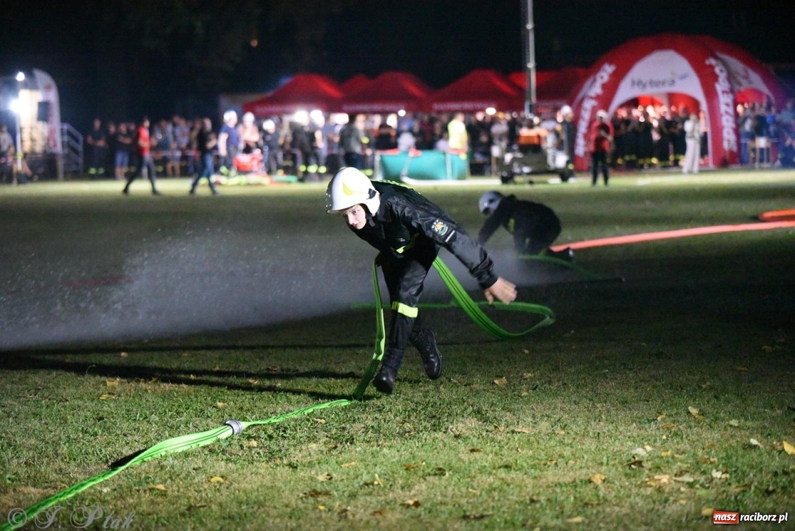 Zdjęcie w galerii na portalu naszraciborz.pl: Kosmiczny wynik OSP Krzanowice na Samborowickim Armagedonie [FOTO i WIDEO] wiadomości z regionu