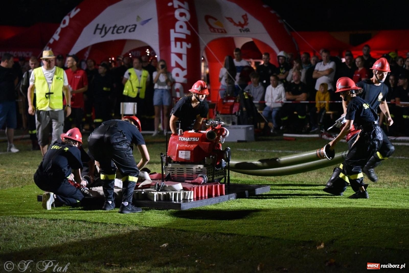 Zdjęcie w galerii na portalu naszraciborz.pl: Kosmiczny wynik OSP Krzanowice na Samborowickim Armagedonie [FOTO i WIDEO] wiadomości z regionu
