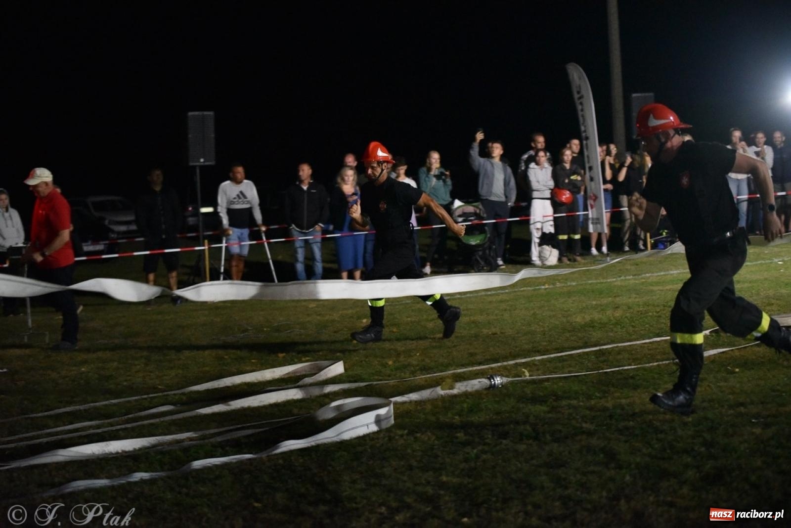 Zdjęcie w galerii na portalu naszraciborz.pl: Kosmiczny wynik OSP Krzanowice na Samborowickim Armagedonie [FOTO i WIDEO] wiadomości z regionu