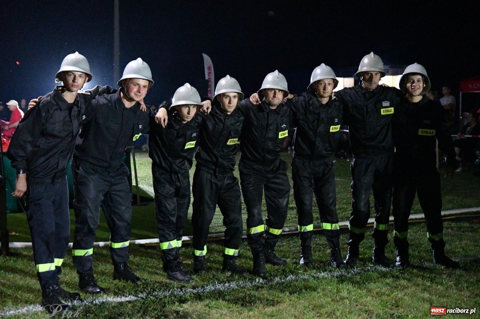 Zdjęcie w galerii na portalu naszraciborz.pl: Kosmiczny wynik OSP Krzanowice na Samborowickim Armagedonie [FOTO i WIDEO] wiadomości z regionu