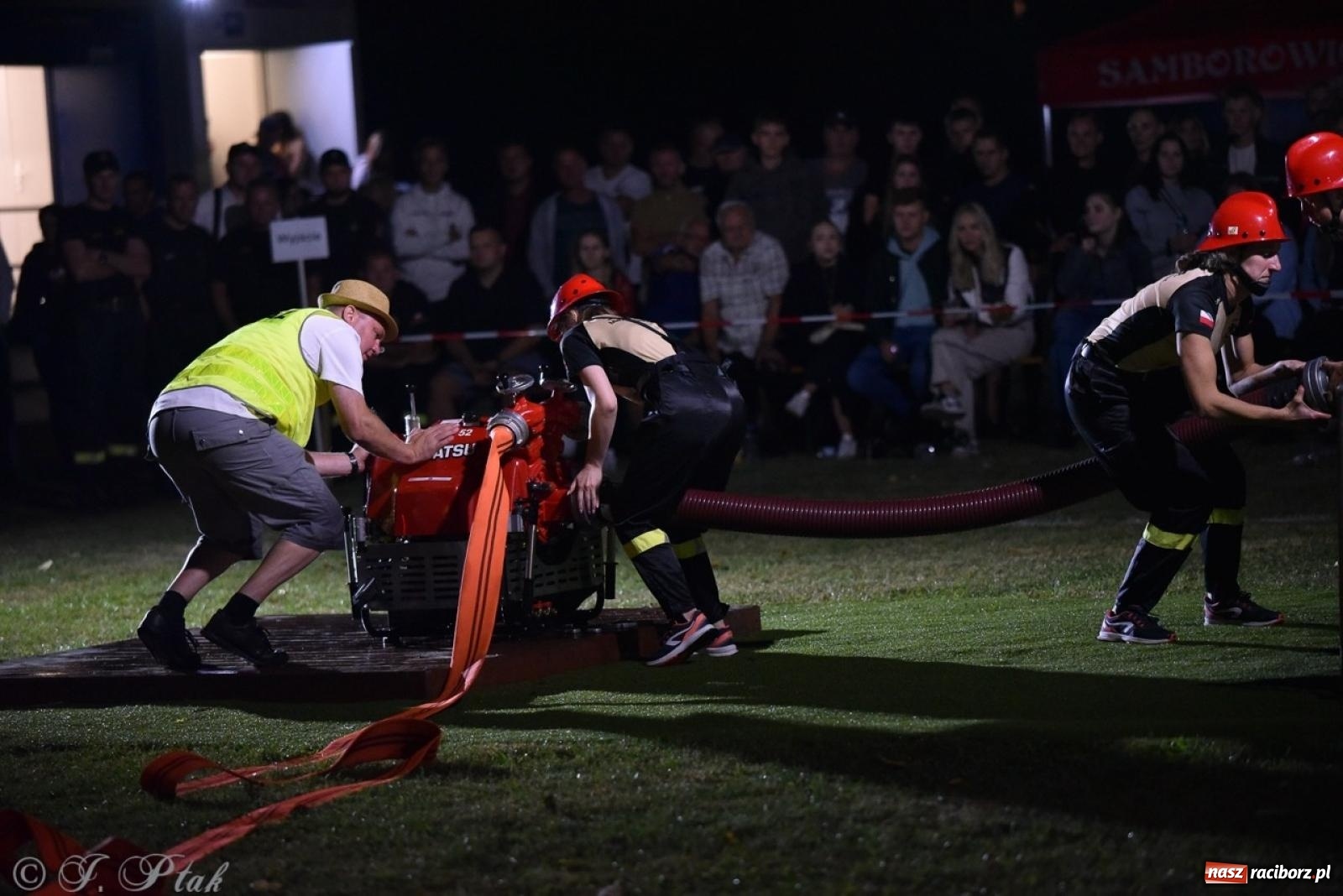 Zdjęcie w galerii na portalu naszraciborz.pl: Kosmiczny wynik OSP Krzanowice na Samborowickim Armagedonie [FOTO i WIDEO] wiadomości z regionu