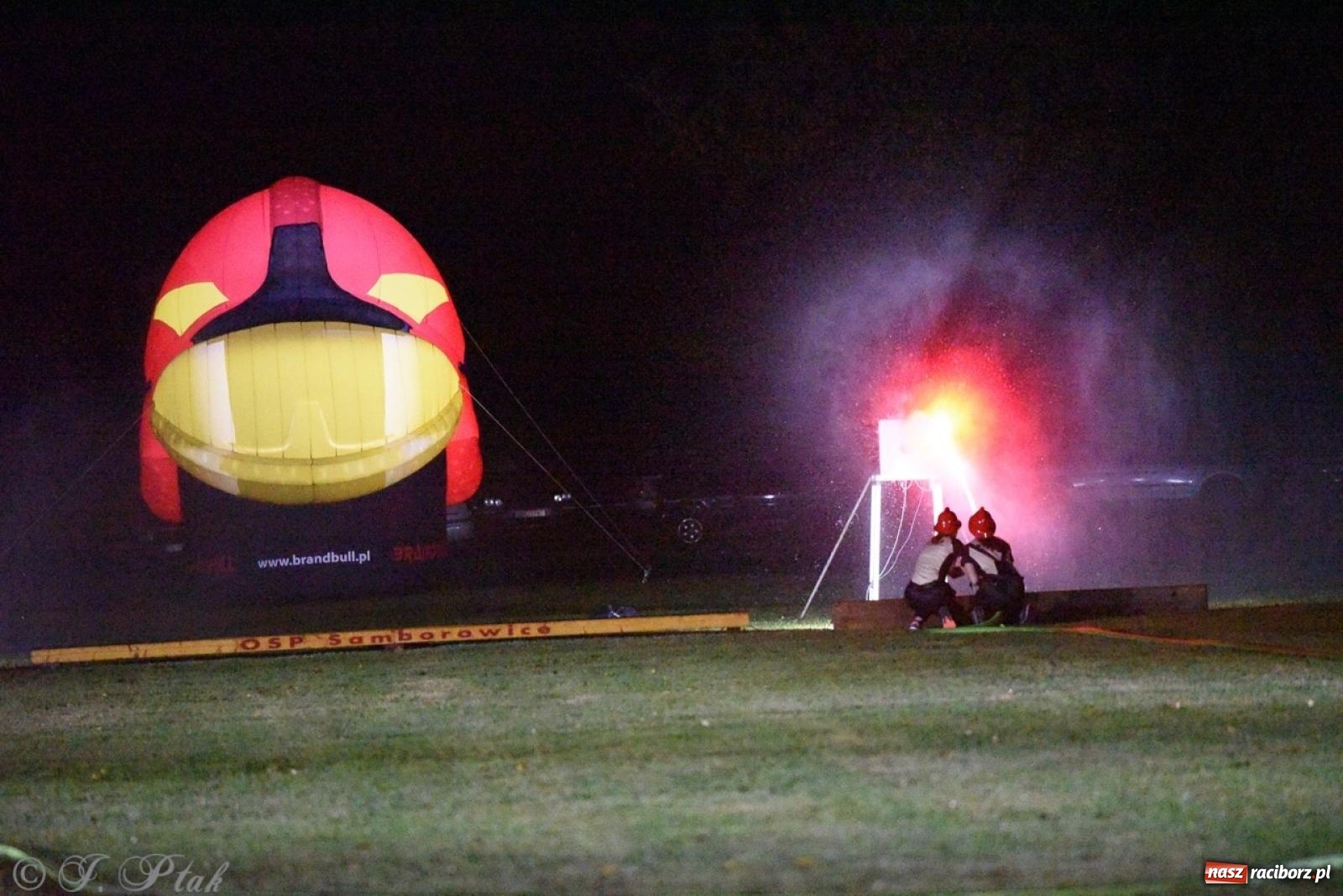 Zdjęcie w galerii na portalu naszraciborz.pl: Kosmiczny wynik OSP Krzanowice na Samborowickim Armagedonie [FOTO i WIDEO] wiadomości z regionu
