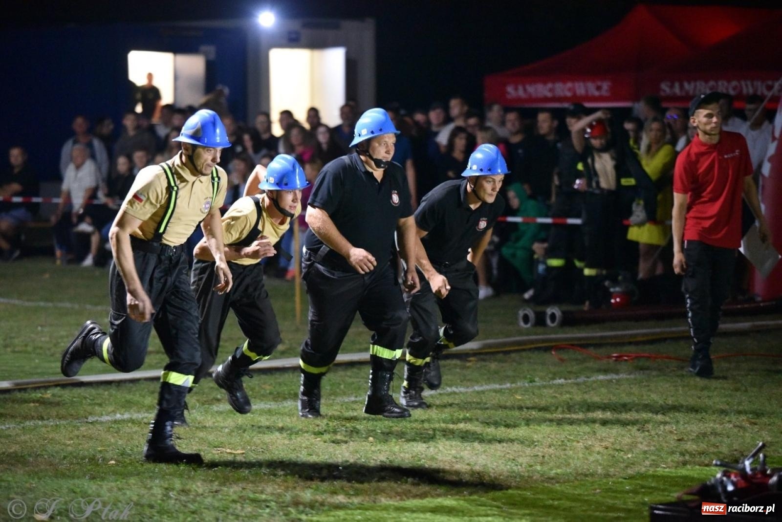 Zdjęcie w galerii na portalu naszraciborz.pl: Kosmiczny wynik OSP Krzanowice na Samborowickim Armagedonie [FOTO i WIDEO] wiadomości z regionu