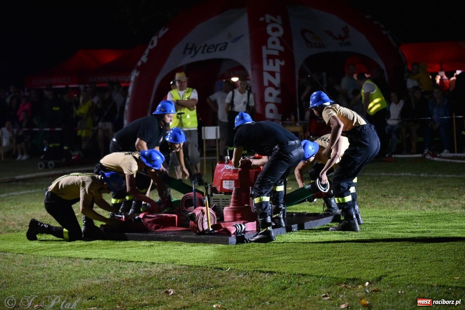 Zdjęcie w galerii na portalu naszraciborz.pl: Kosmiczny wynik OSP Krzanowice na Samborowickim Armagedonie [FOTO i WIDEO] wiadomości z regionu