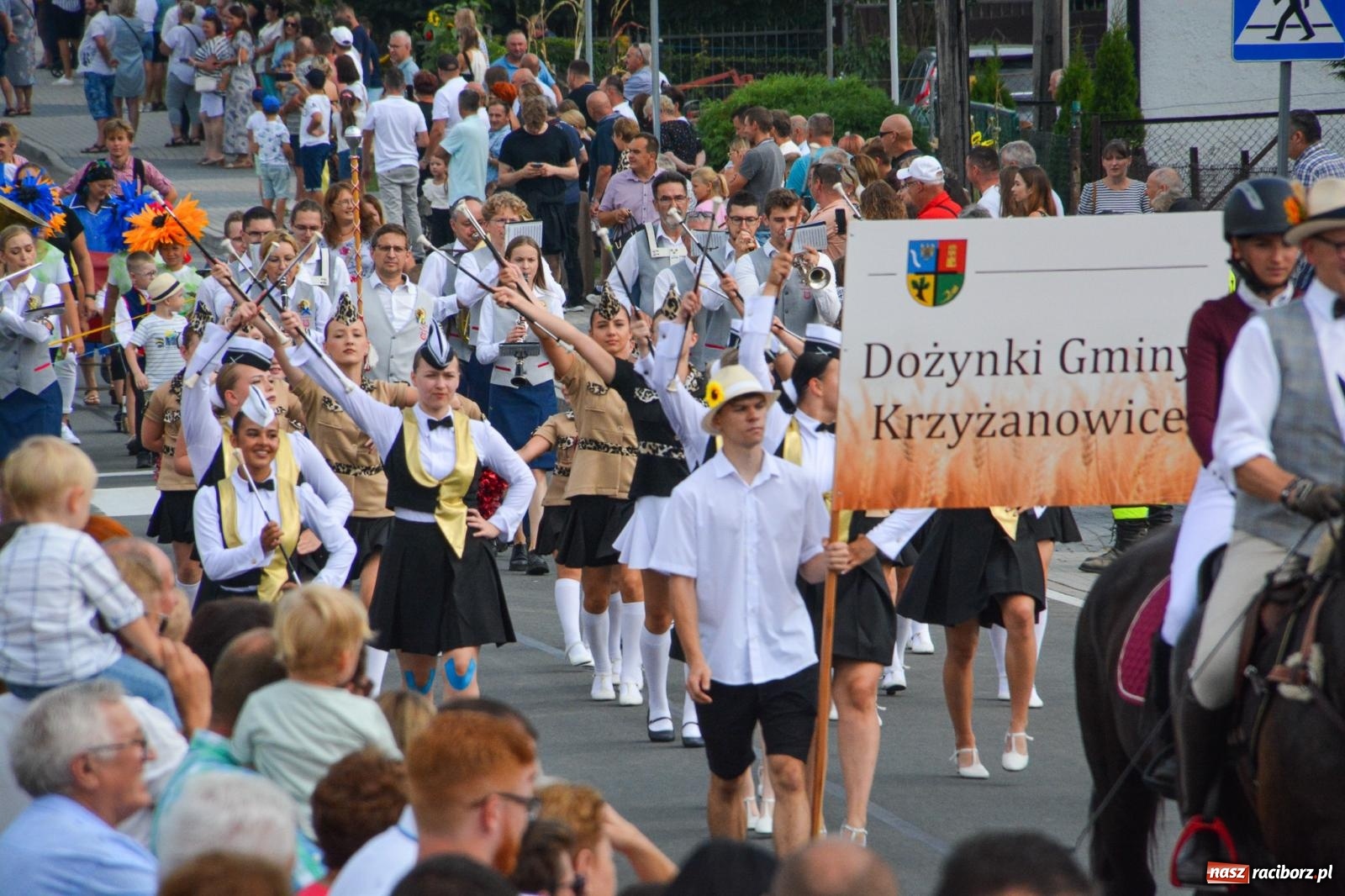 Zdjęcie w galerii na portalu naszraciborz.pl: Dożynki w Gminie Krzyżanowice: Bolesław gospodarzem tegorocznych uroczystości [FOTO i WIDEO] wiadomości z regionu