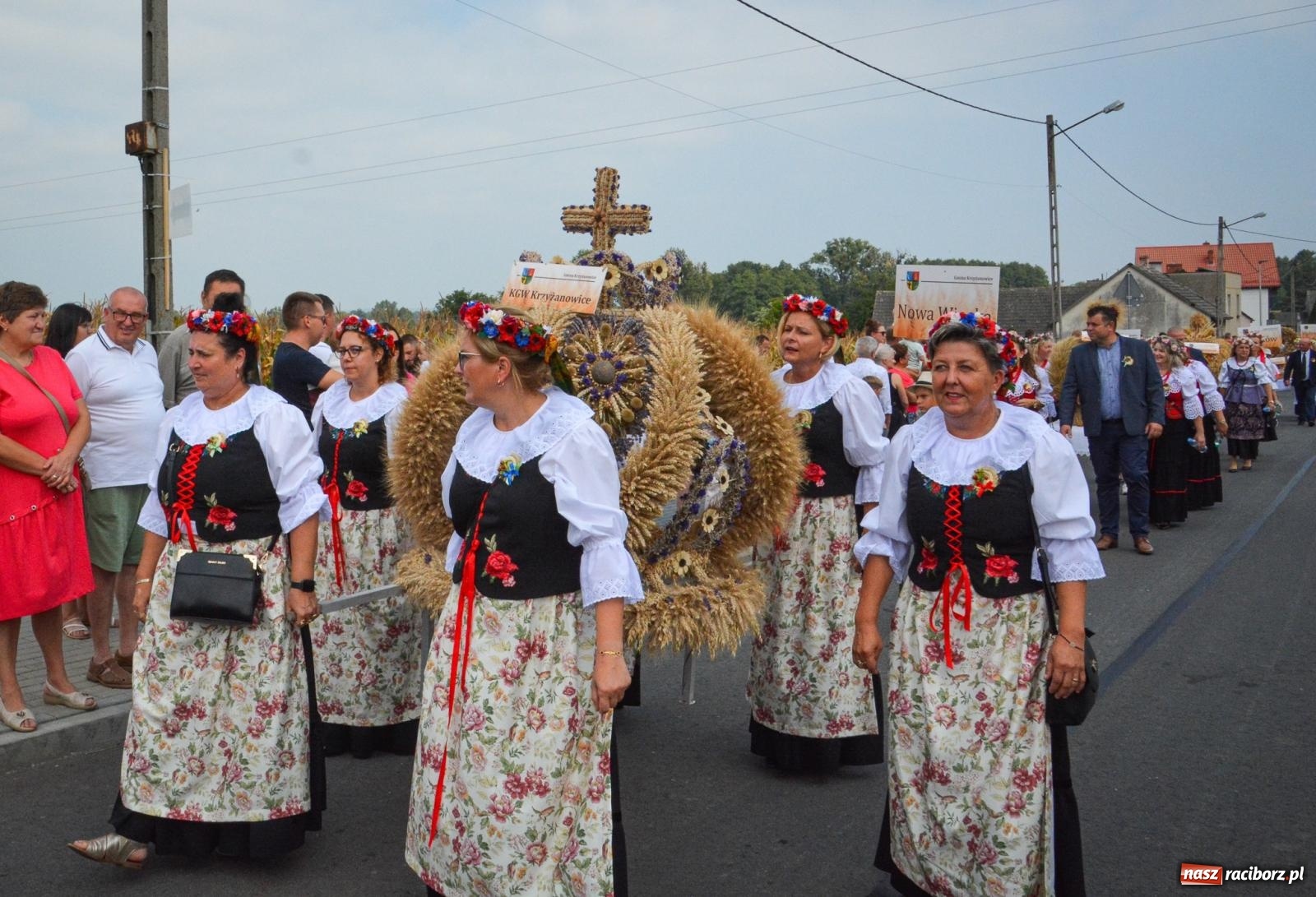 Zdjęcie w galerii na portalu naszraciborz.pl: Dożynki w Gminie Krzyżanowice: Bolesław gospodarzem tegorocznych uroczystości [FOTO i WIDEO] wiadomości z regionu