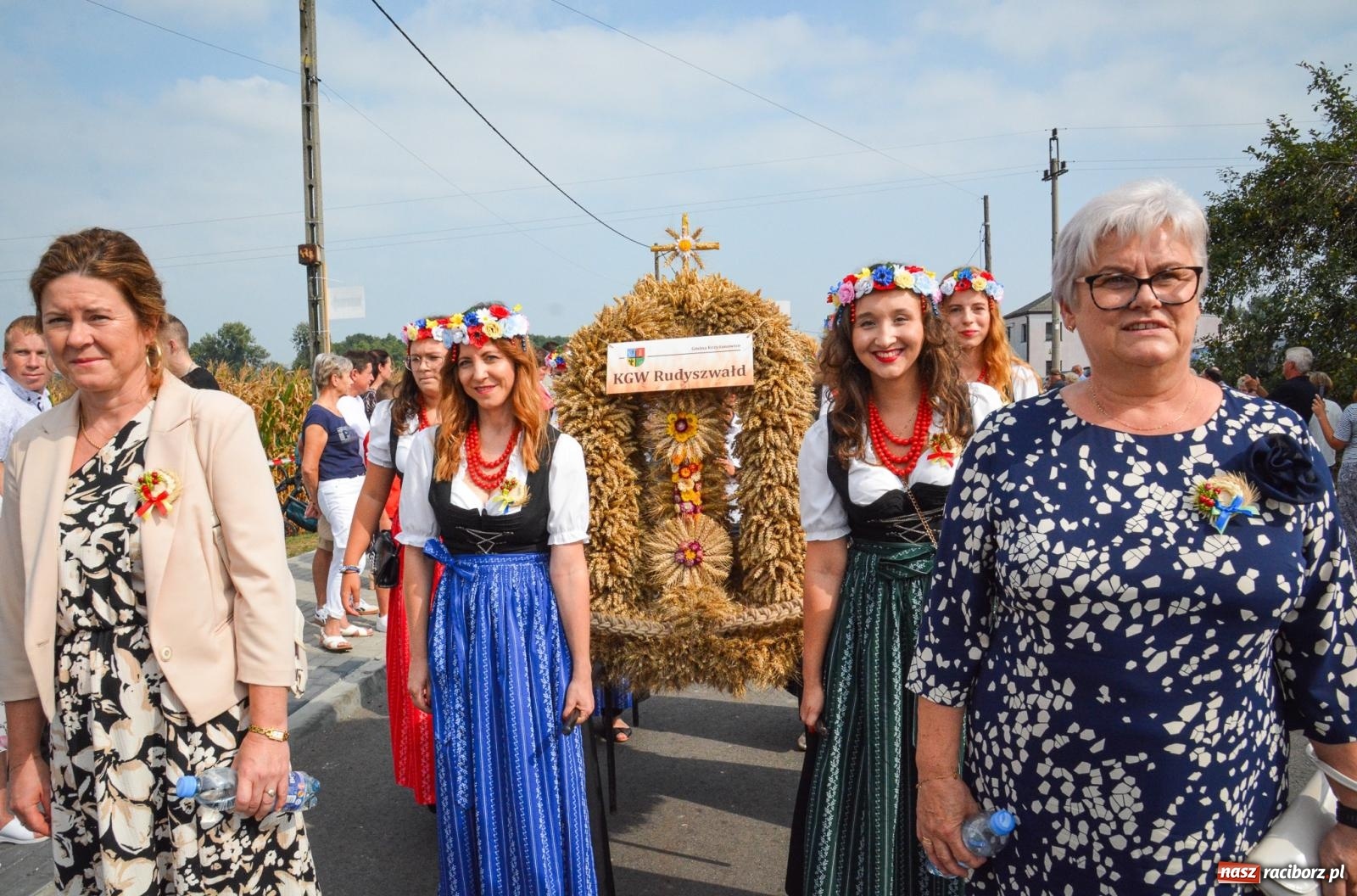 Zdjęcie w galerii na portalu naszraciborz.pl: Dożynki w Gminie Krzyżanowice: Bolesław gospodarzem tegorocznych uroczystości [FOTO i WIDEO] wiadomości z regionu