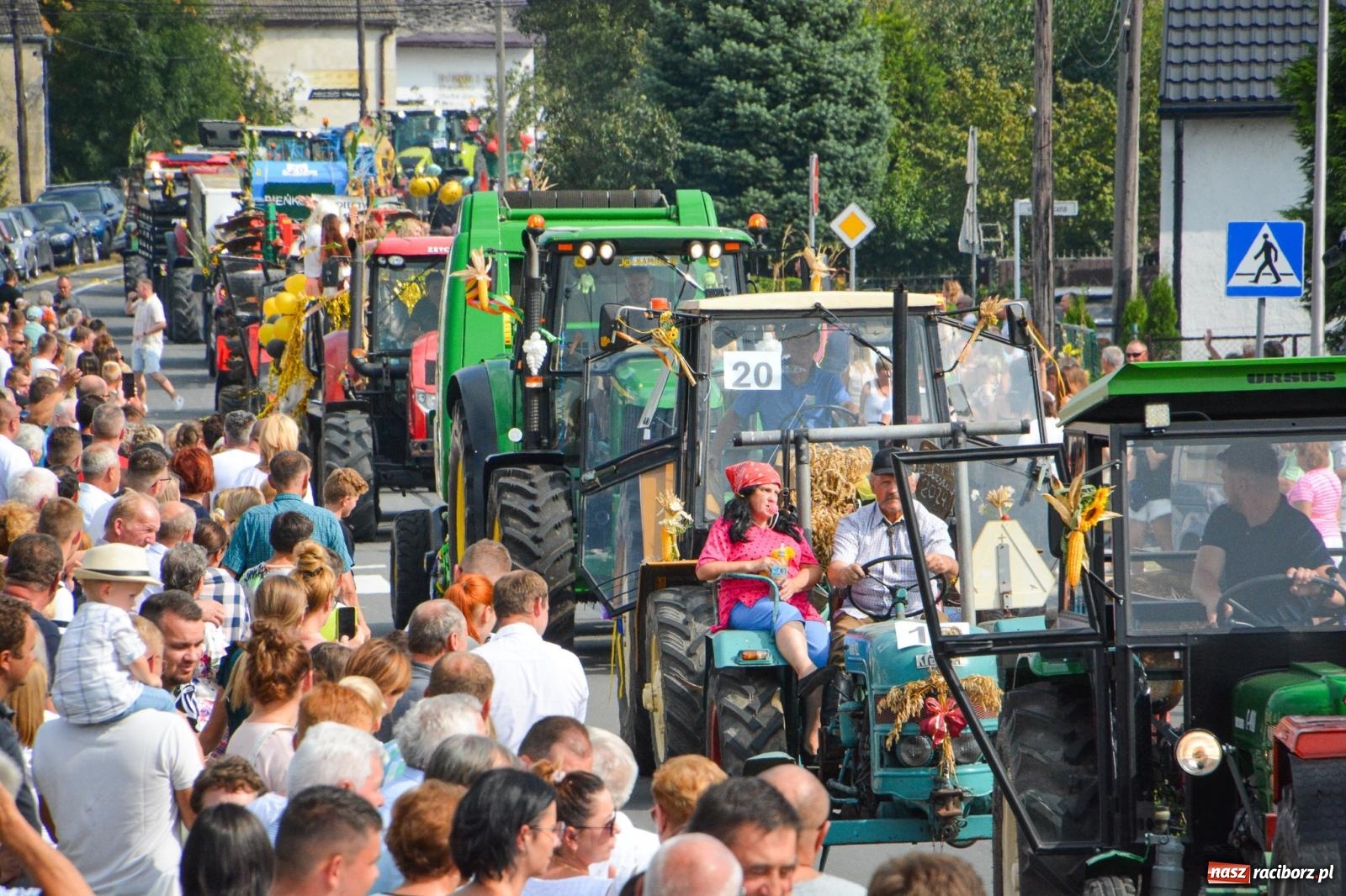Zdjęcie w galerii na portalu naszraciborz.pl: Dożynki w Gminie Krzyżanowice: Bolesław gospodarzem tegorocznych uroczystości [FOTO i WIDEO] wiadomości z regionu