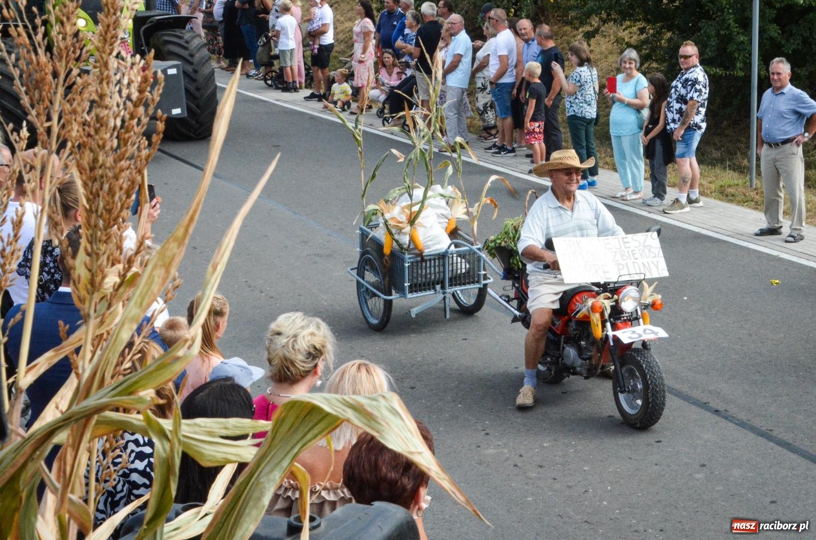 Zdjęcie w galerii na portalu naszraciborz.pl: Dożynki w Gminie Krzyżanowice: Bolesław gospodarzem tegorocznych uroczystości [FOTO i WIDEO] wiadomości z regionu