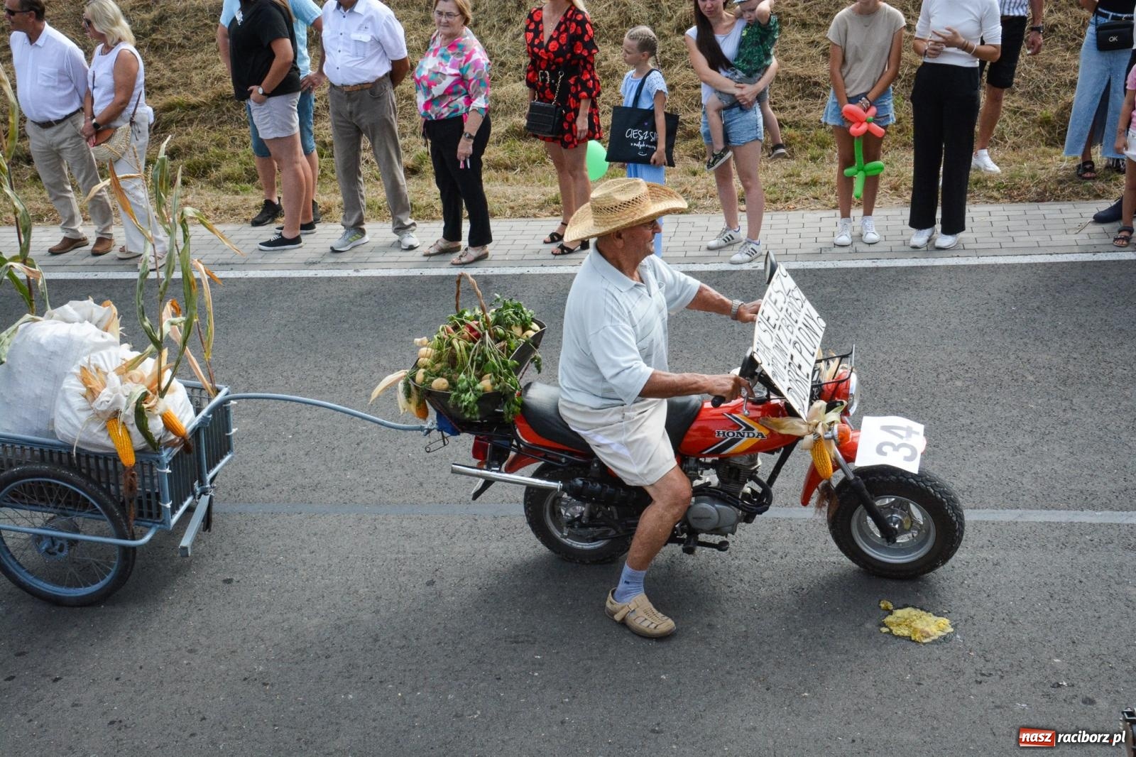 Zdjęcie w galerii na portalu naszraciborz.pl: Dożynki w Gminie Krzyżanowice: Bolesław gospodarzem tegorocznych uroczystości [FOTO i WIDEO] wiadomości z regionu
