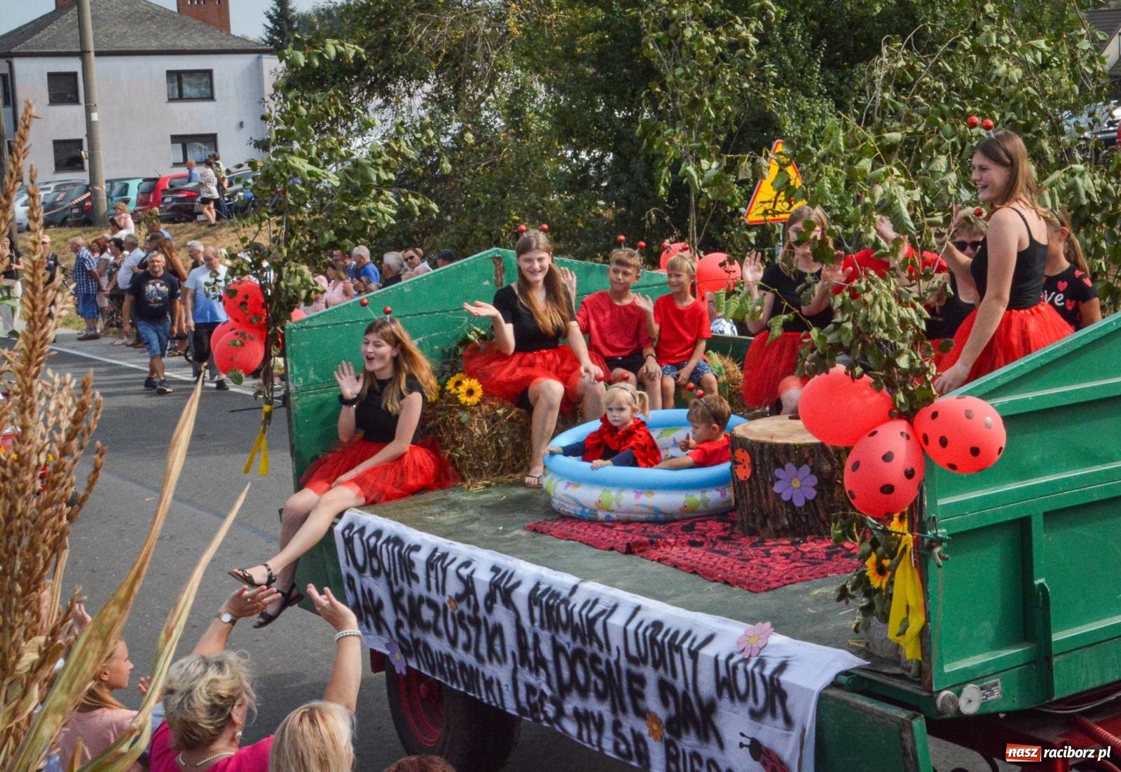 Zdjęcie w galerii na portalu naszraciborz.pl: Dożynki w Gminie Krzyżanowice: Bolesław gospodarzem tegorocznych uroczystości [FOTO i WIDEO] wiadomości z regionu