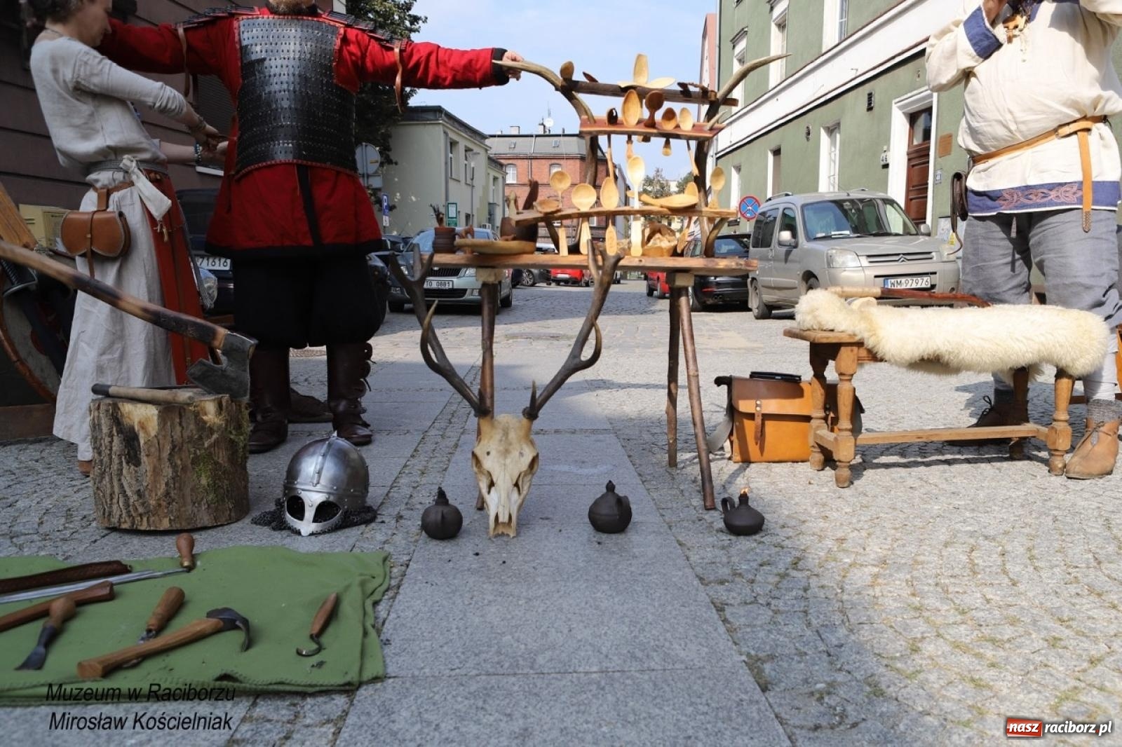 Zdjęcie w galerii na portalu naszraciborz.pl: Trzecia edycja Raciborskiego Festiwalu Muzealnego odbyła się na ul. Długiej wiadomości z regionu