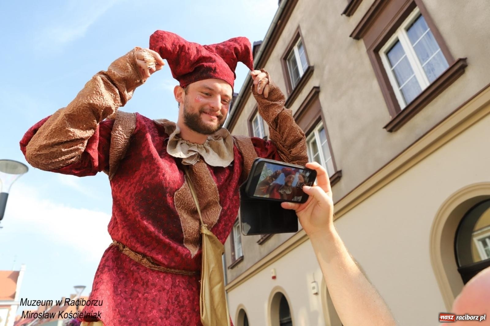 Zdjęcie w galerii na portalu naszraciborz.pl: Trzecia edycja Raciborskiego Festiwalu Muzealnego odbyła się na ul. Długiej wiadomości z regionu