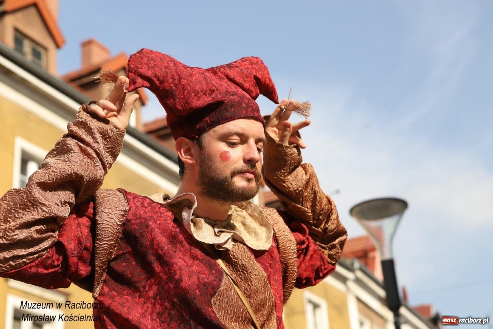 Zdjęcie w galerii na portalu naszraciborz.pl: Trzecia edycja Raciborskiego Festiwalu Muzealnego odbyła się na ul. Długiej wiadomości z regionu